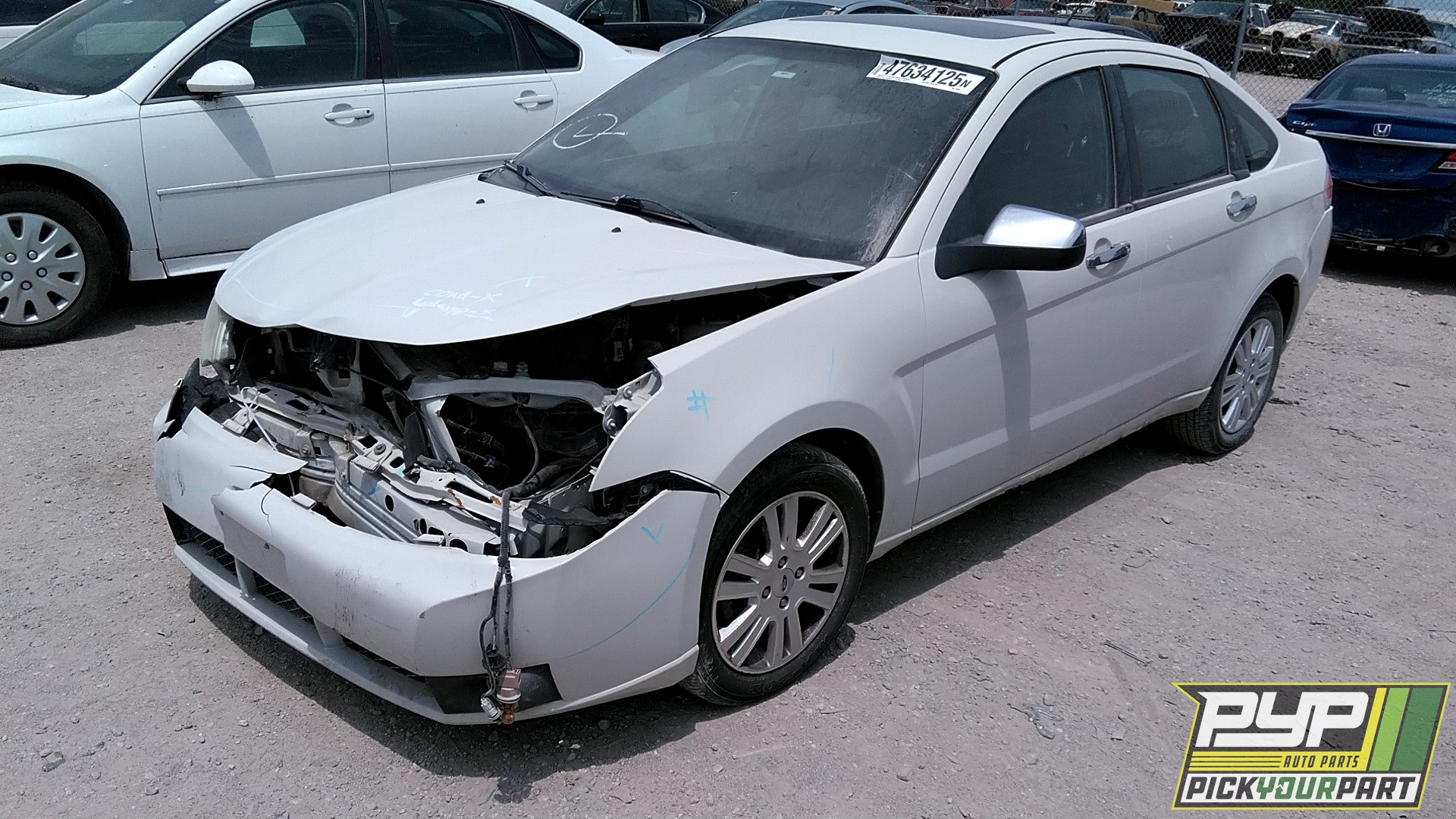 2011 FORD FOCUS available for parts