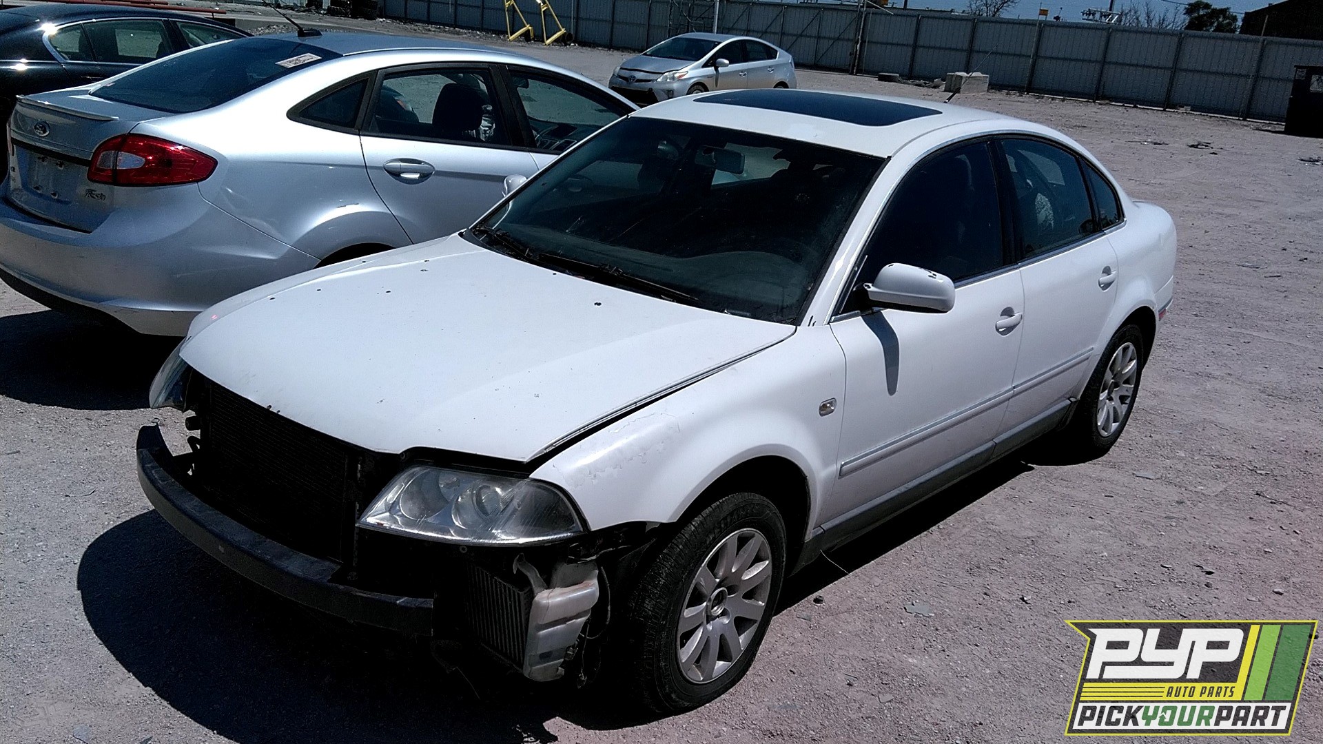 2003 VOLKSWAGEN PASSAT partes disponibles