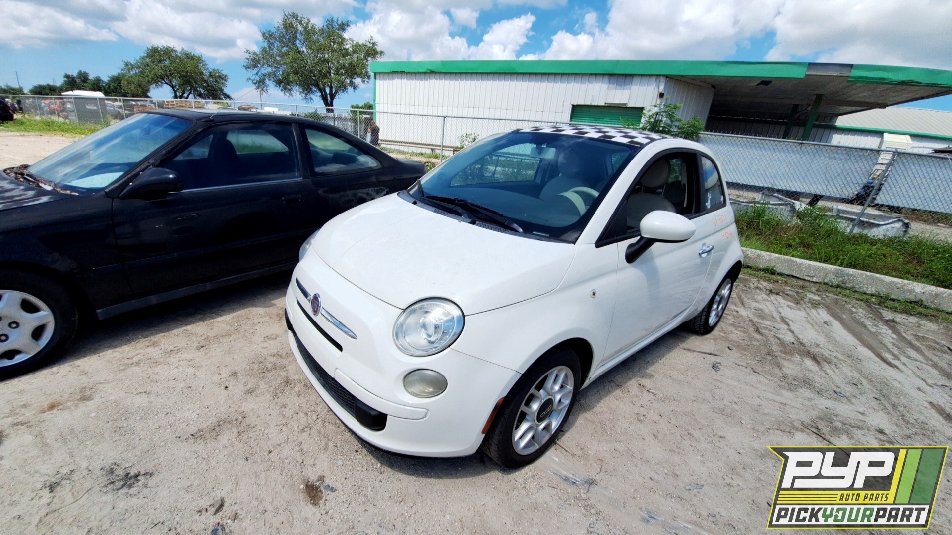 2012 FIAT 500 partes disponibles