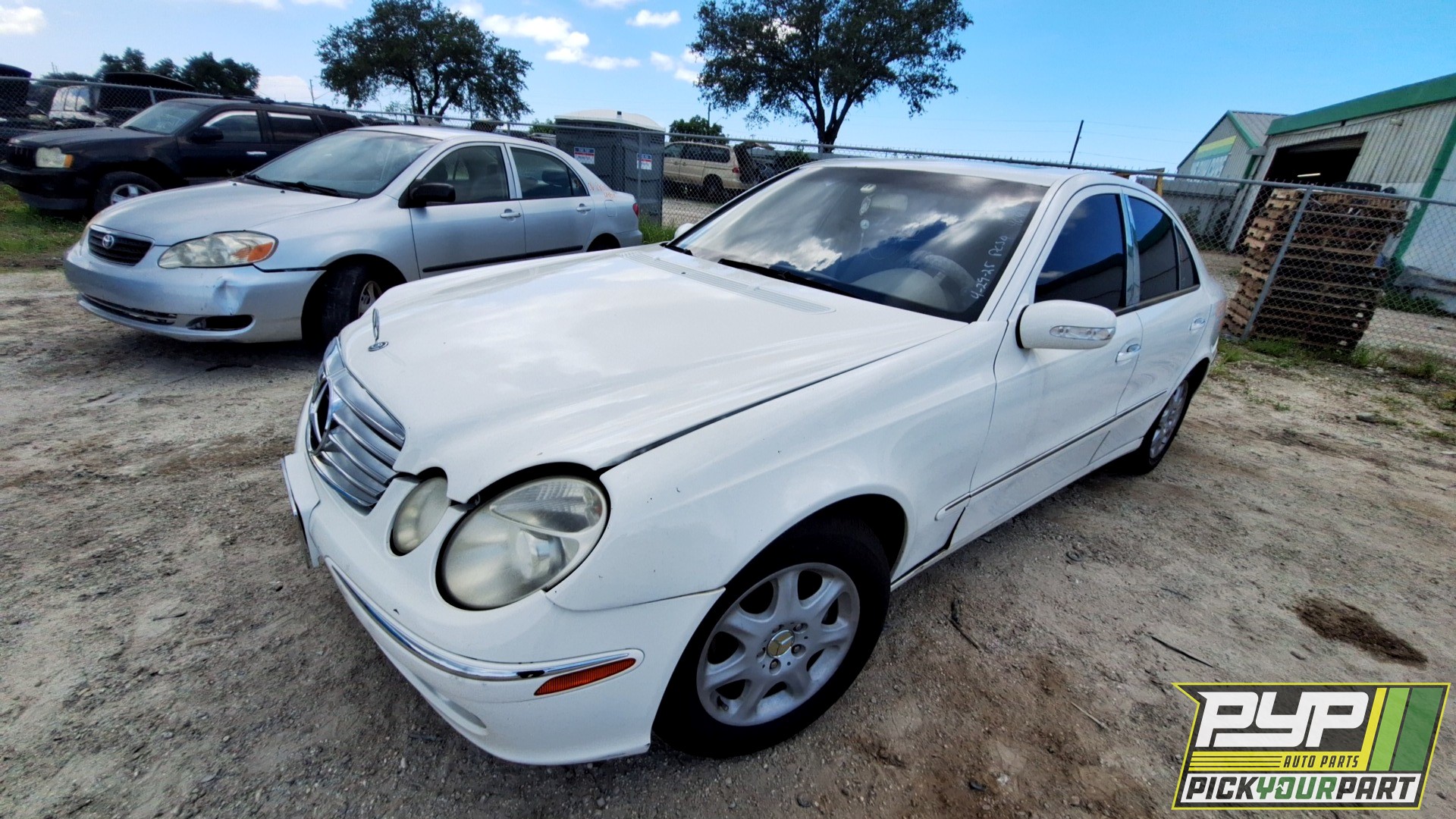 2003 MERCEDES-BENZ E-CLASS partes disponibles