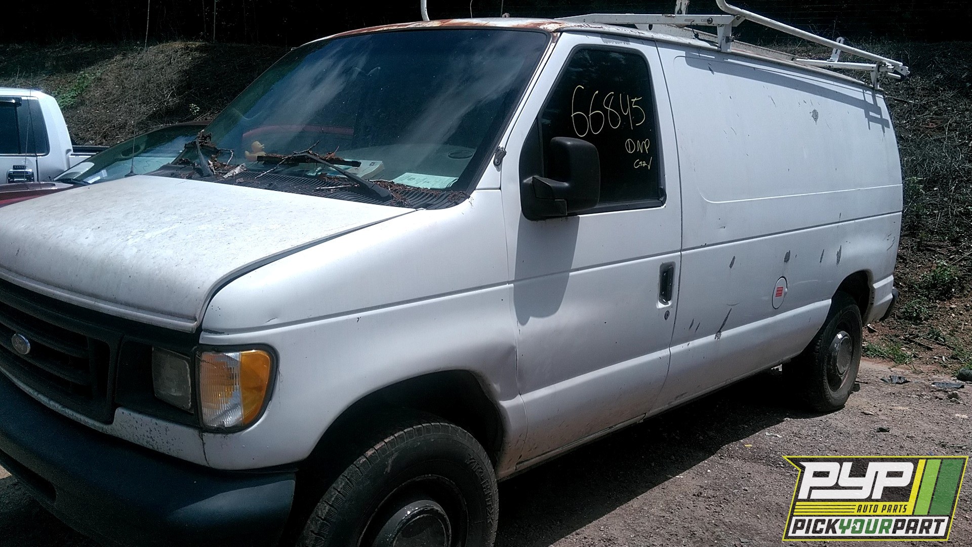 2003 FORD E-250 available for parts