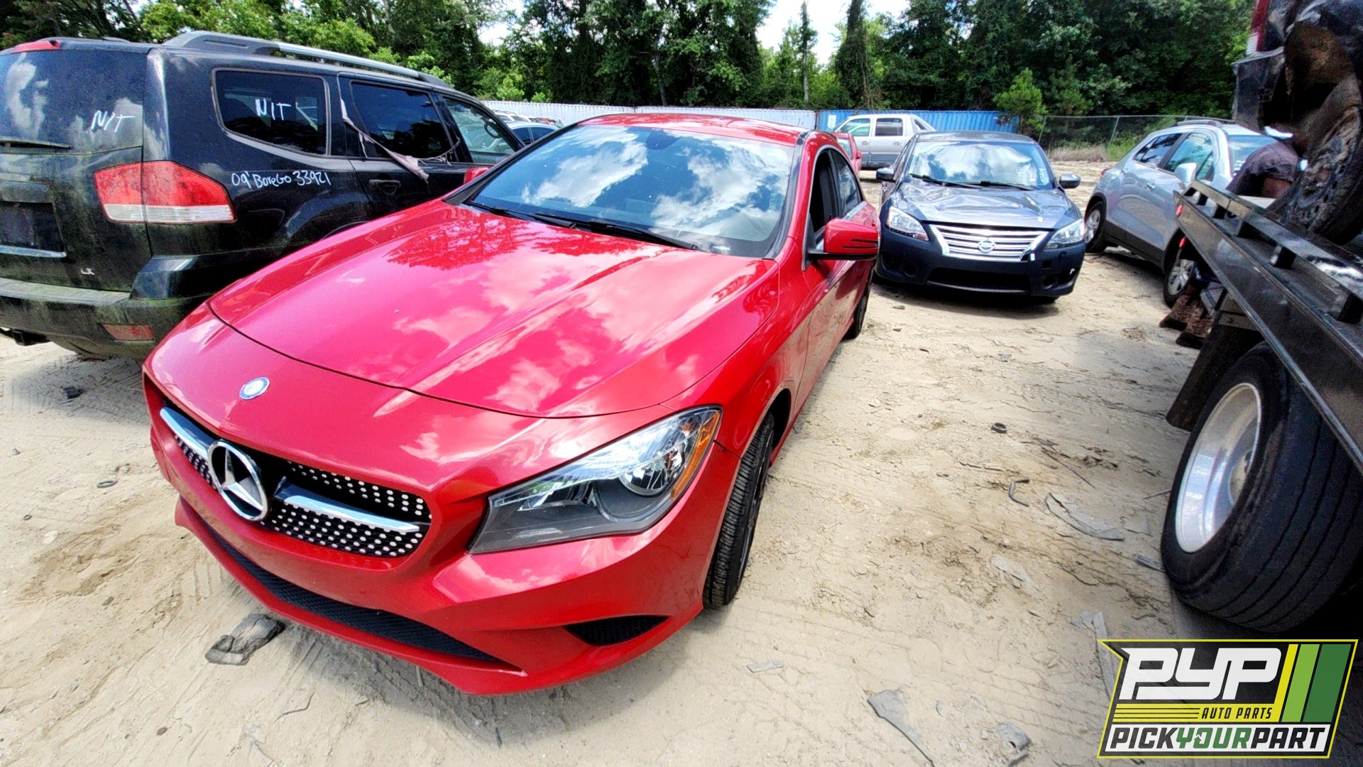 2014 MERCEDES-BENZ CLA250 partes disponibles