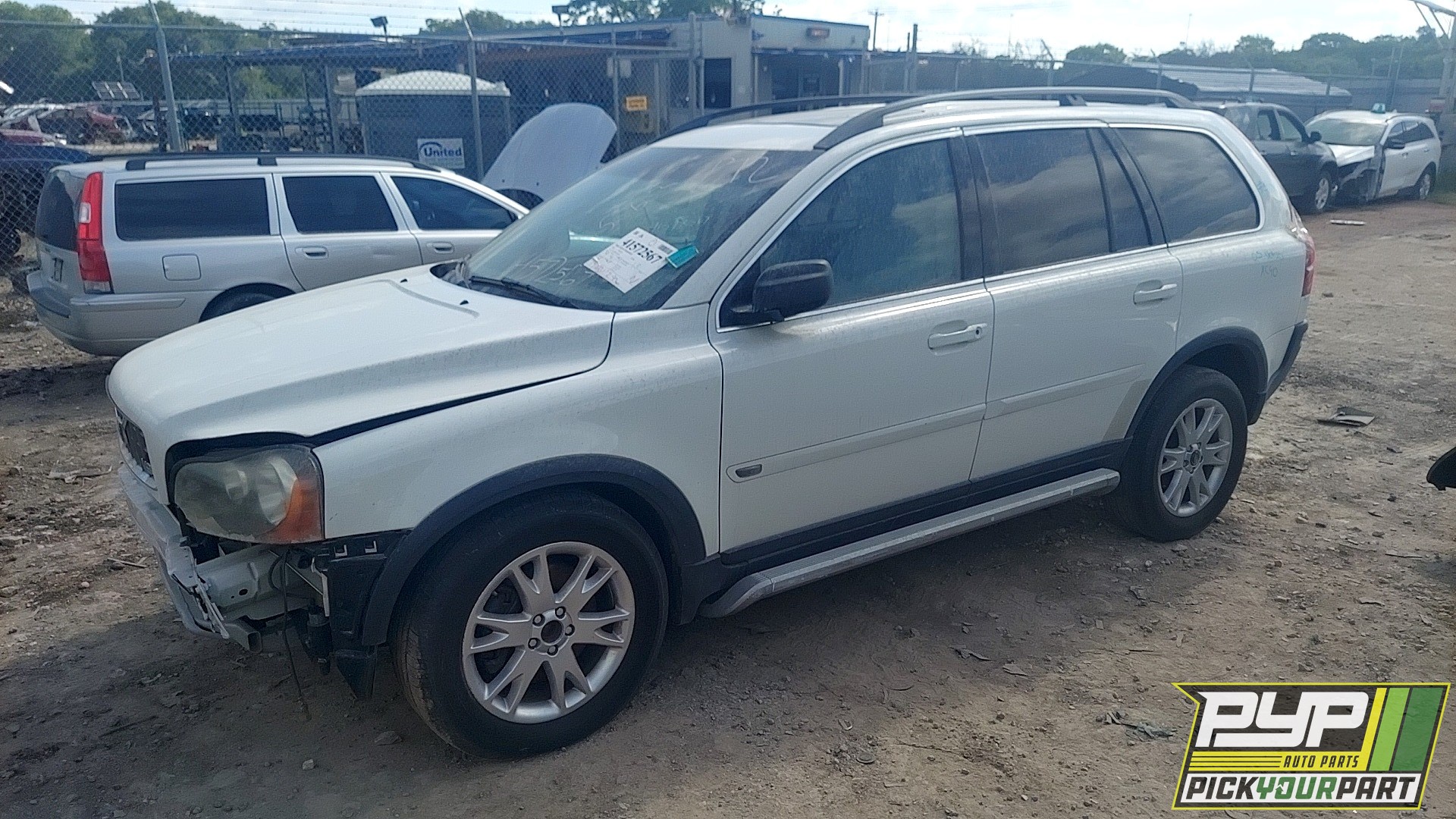2005 VOLVO XC90 available for parts