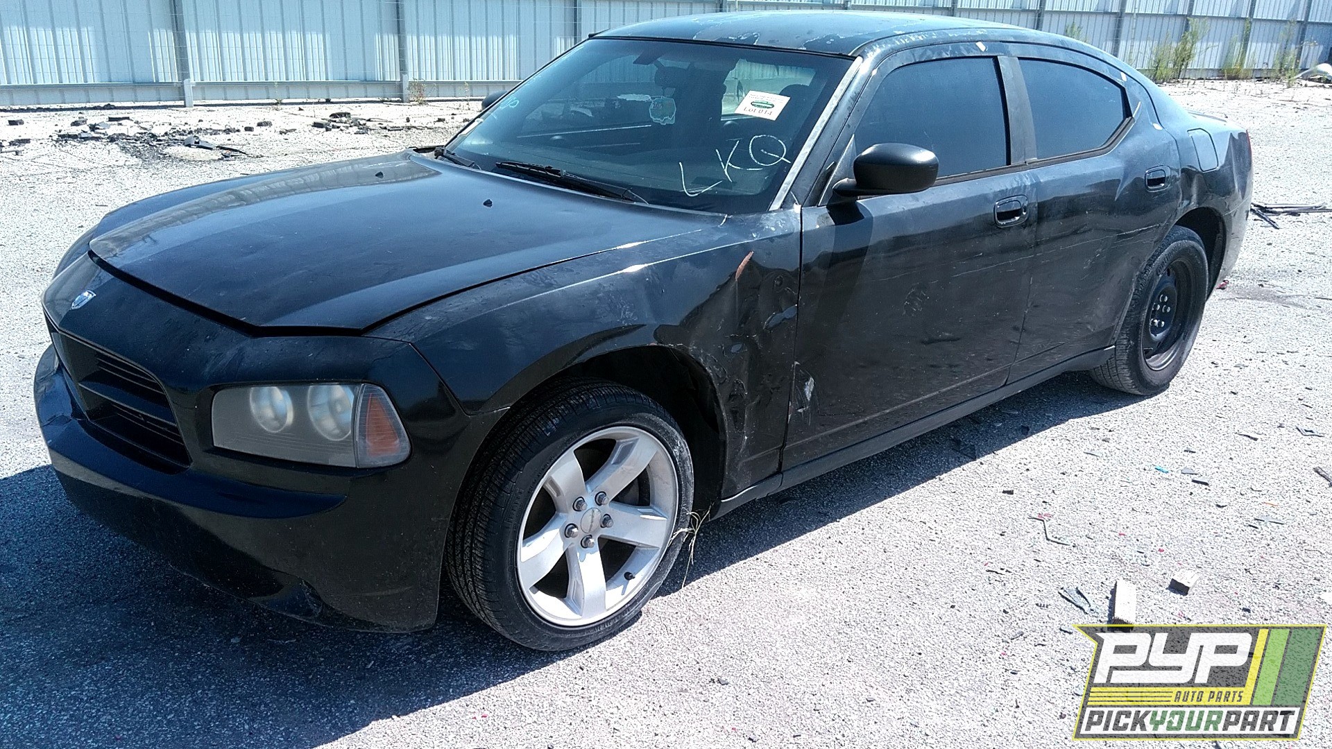 2007 DODGE CHARGER available for parts