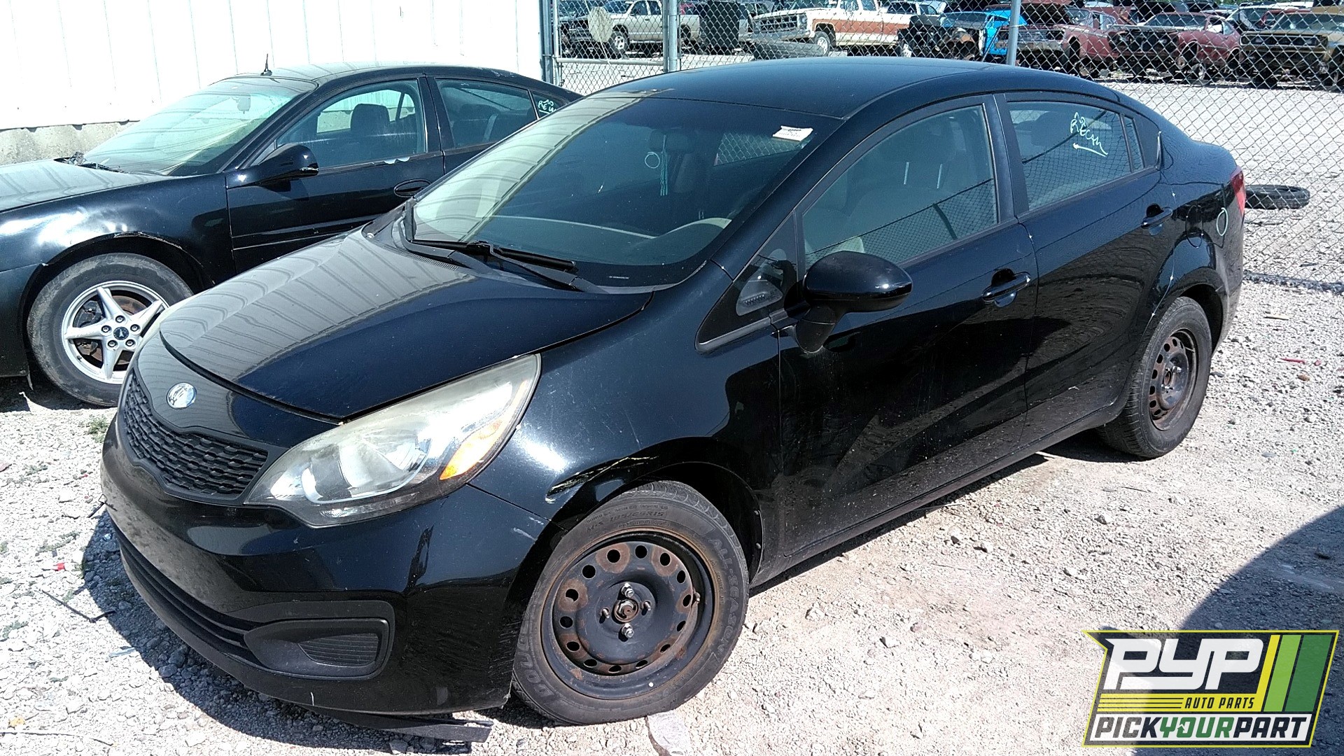 2013 KIA RIO available for parts