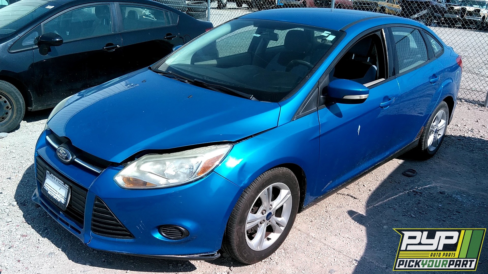 2014 FORD FOCUS available for parts