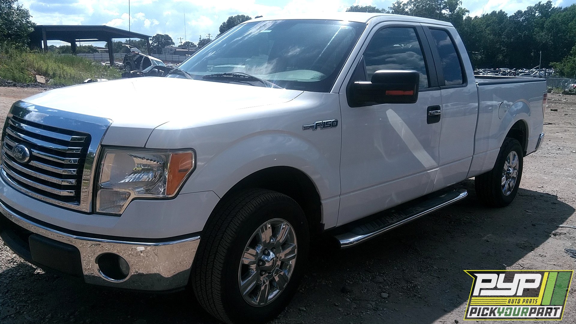 2010 FORD F-150 available for parts