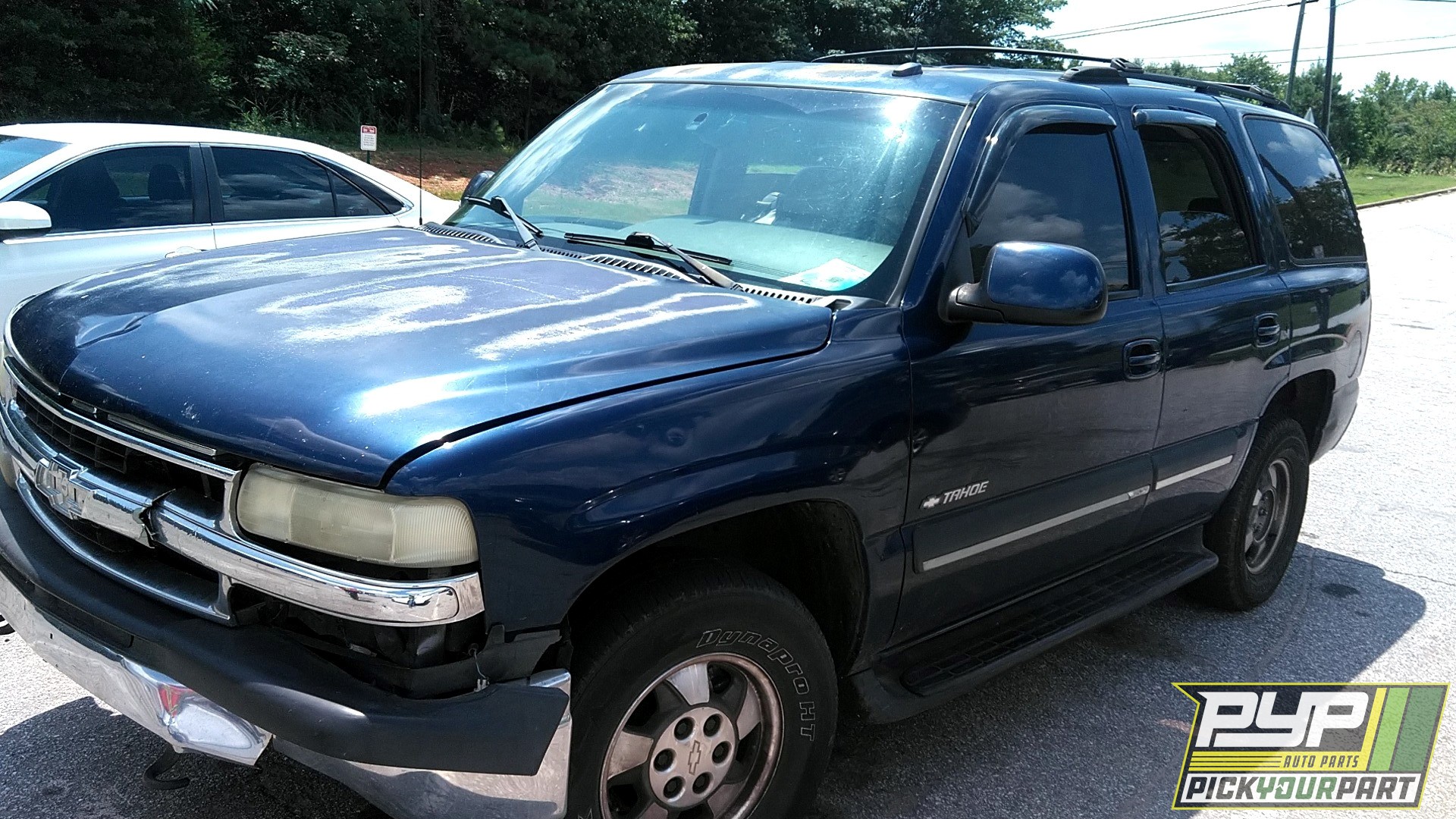 2002 CHEVROLET TAHOE available for parts