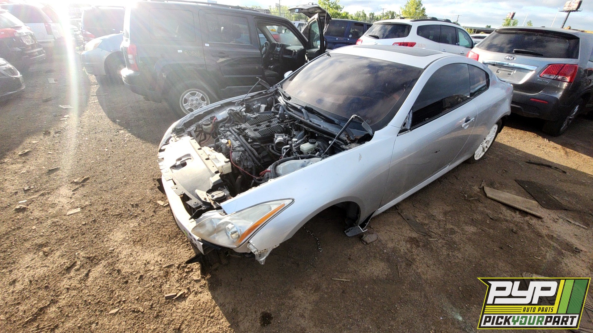 2008 INFINITI G37 available for parts