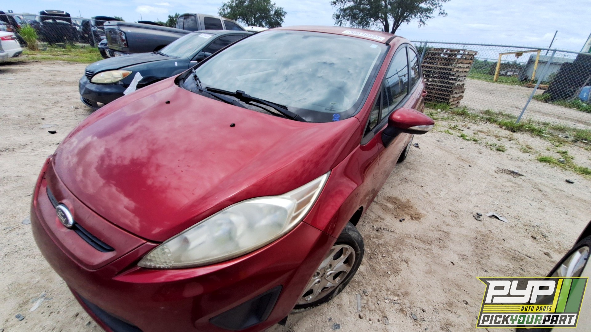 2013 FORD FIESTA partes disponibles