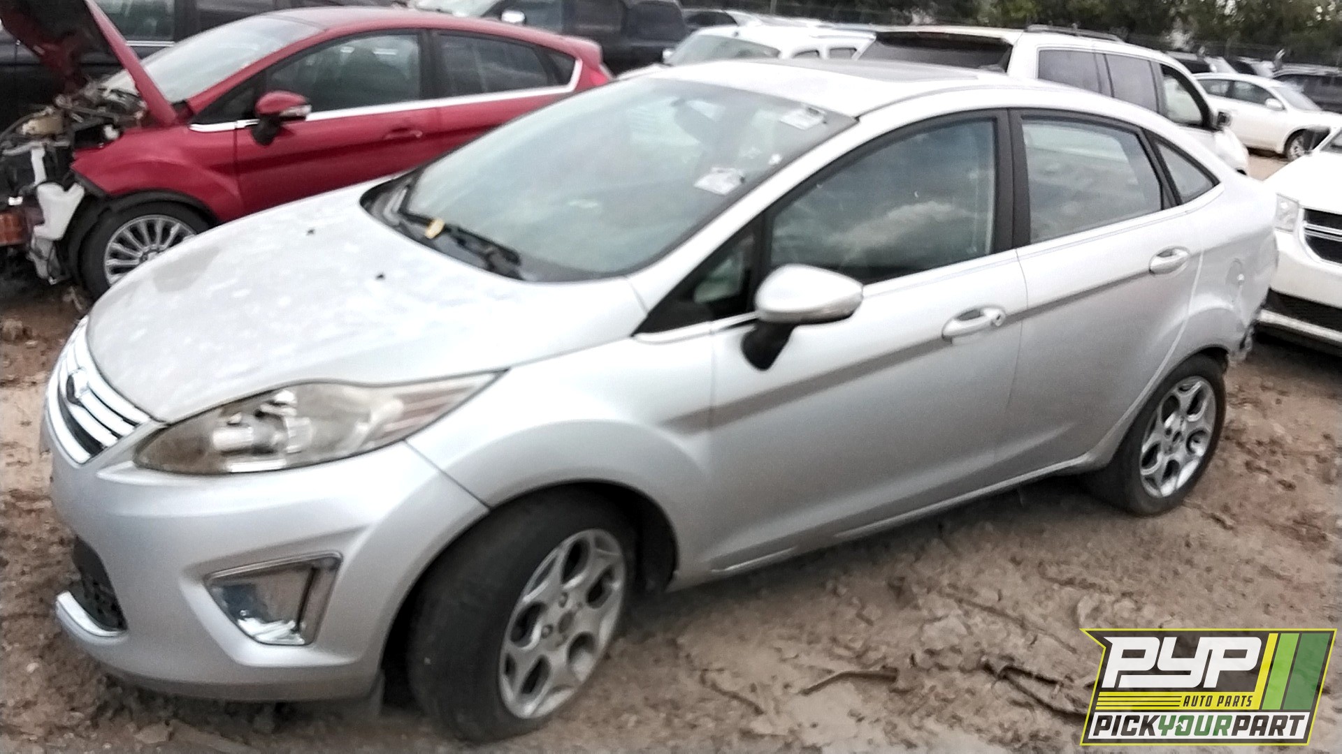 2011 FORD FIESTA partes disponibles
