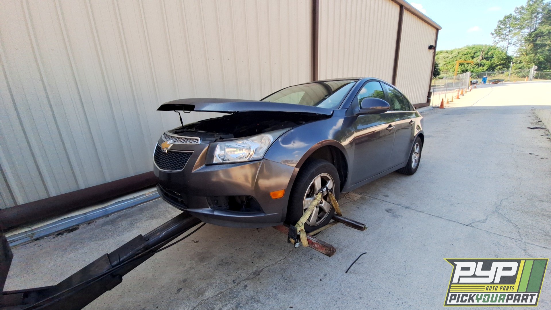 2014 CHEVROLET CRUZE available for parts