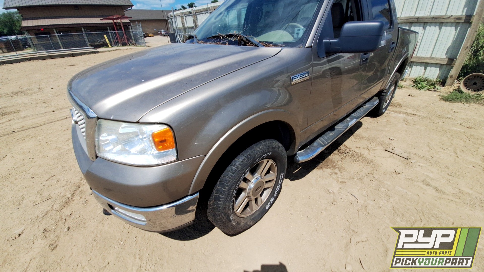 2005 FORD F-150 available for parts