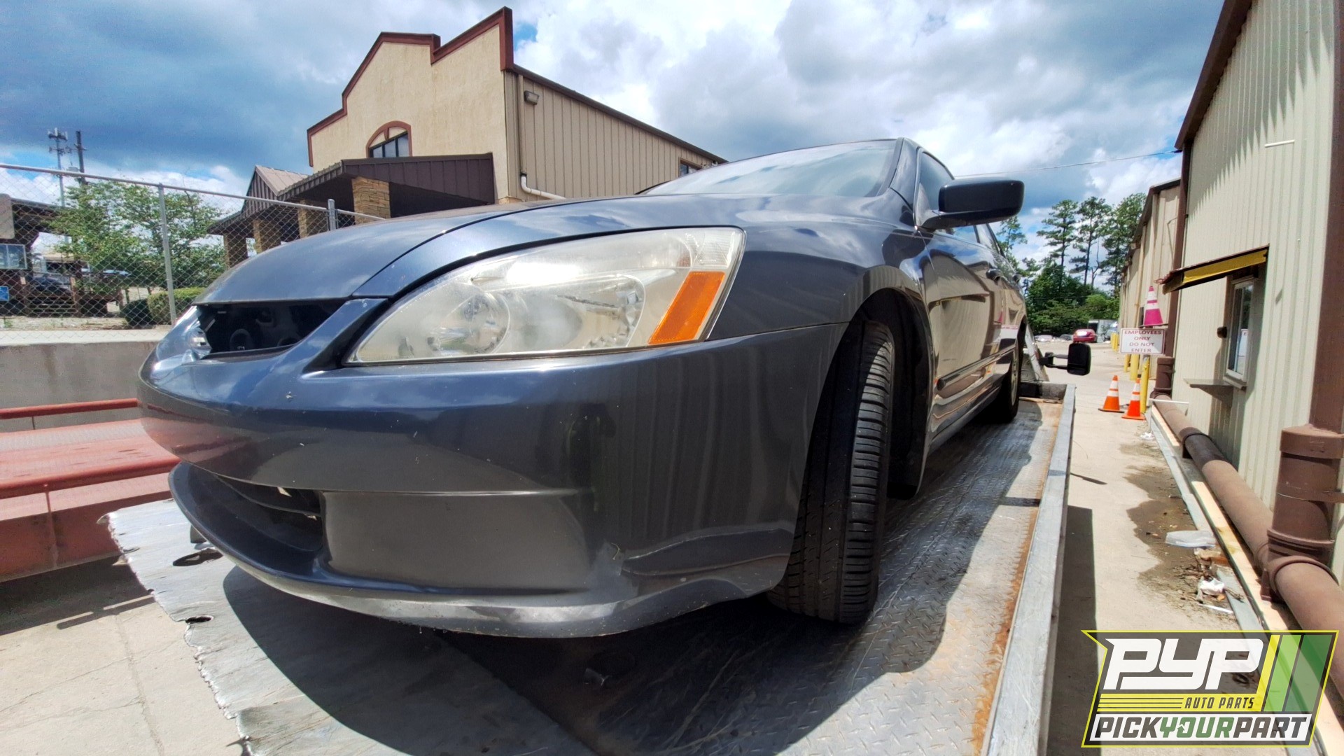 2005 HONDA ACCORD available for parts