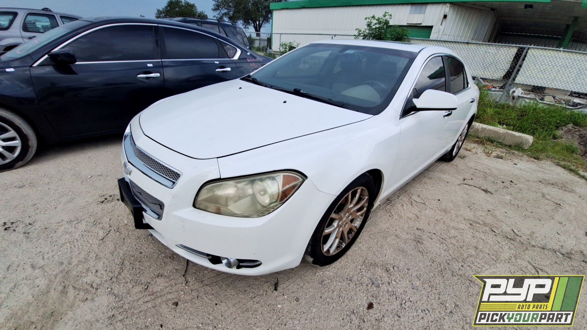 2011 CHEVROLET MALIBU available for parts