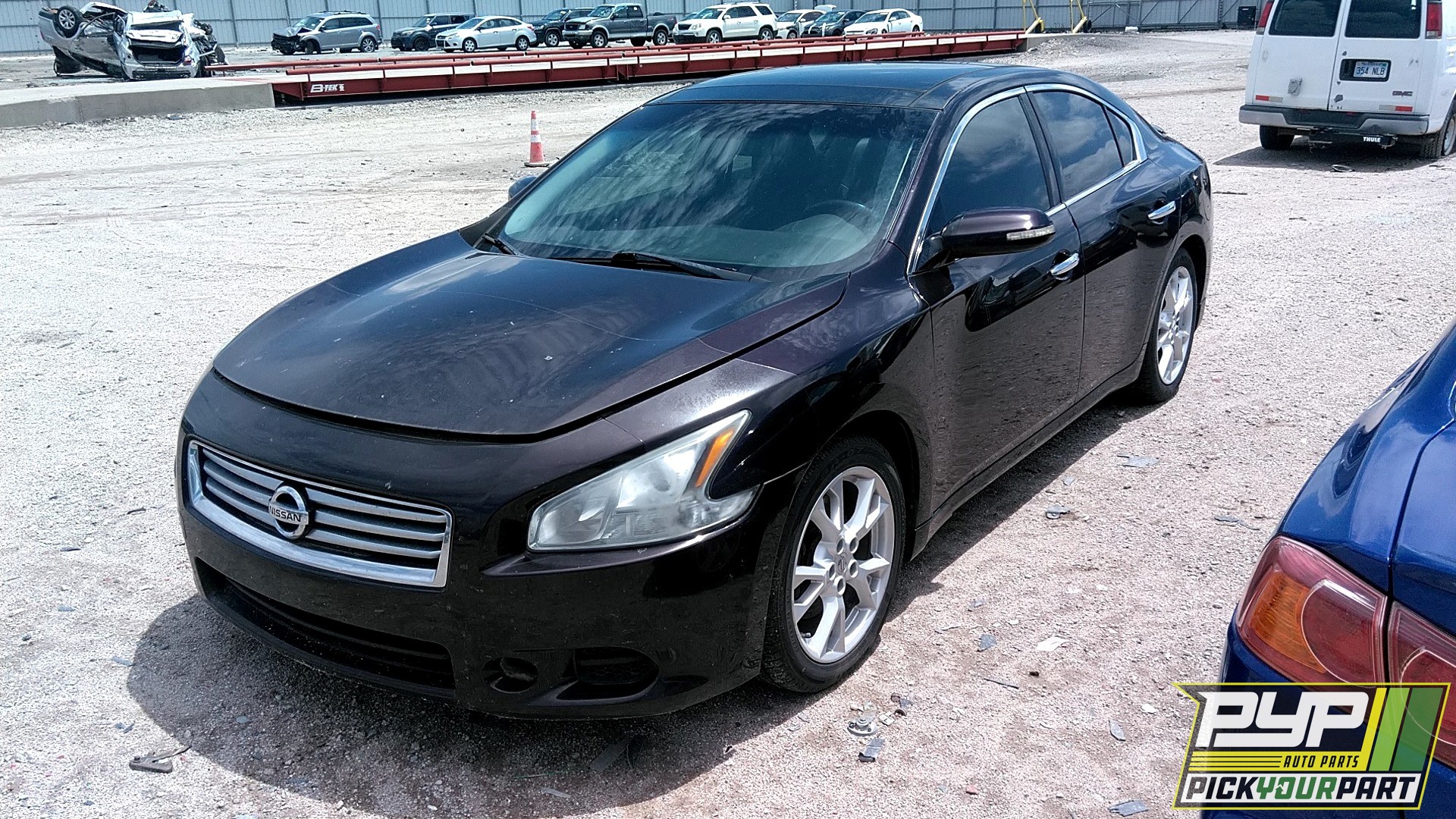 2012 NISSAN MAXIMA available for parts