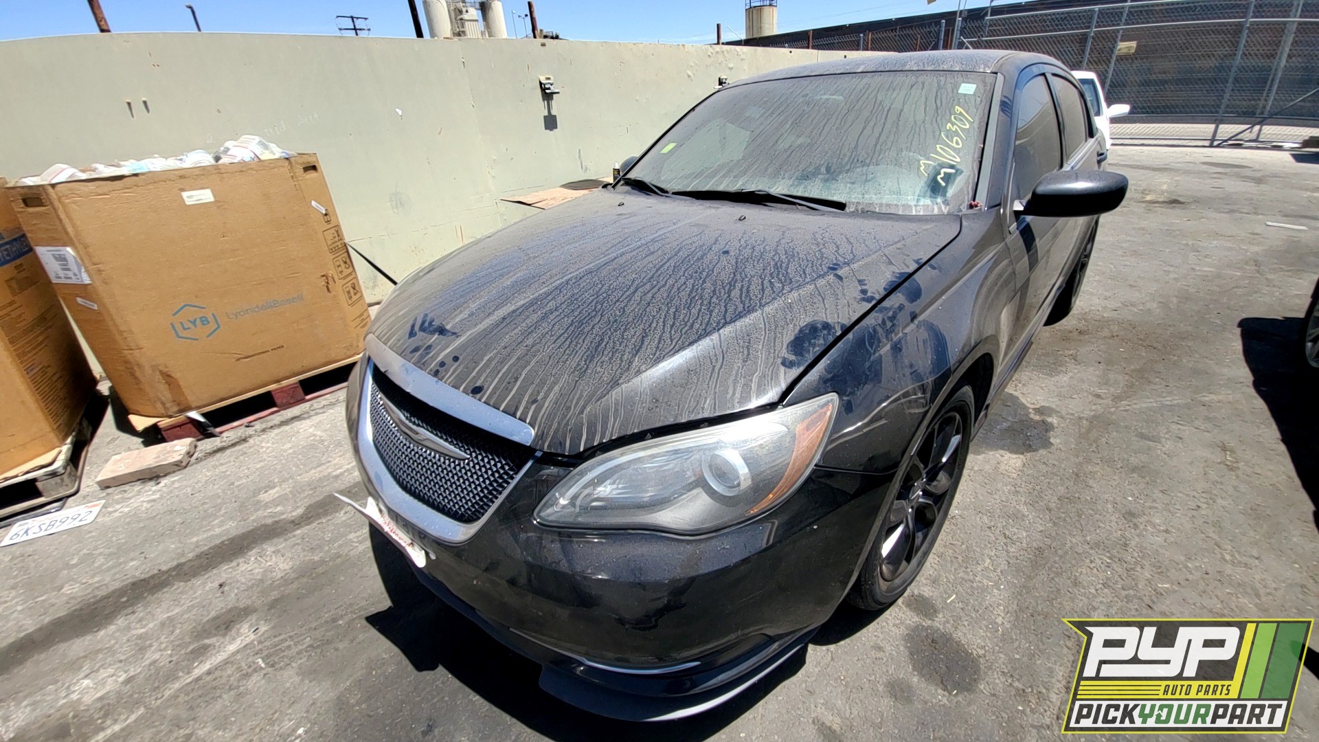 2014 CHRYSLER 200 partes disponibles