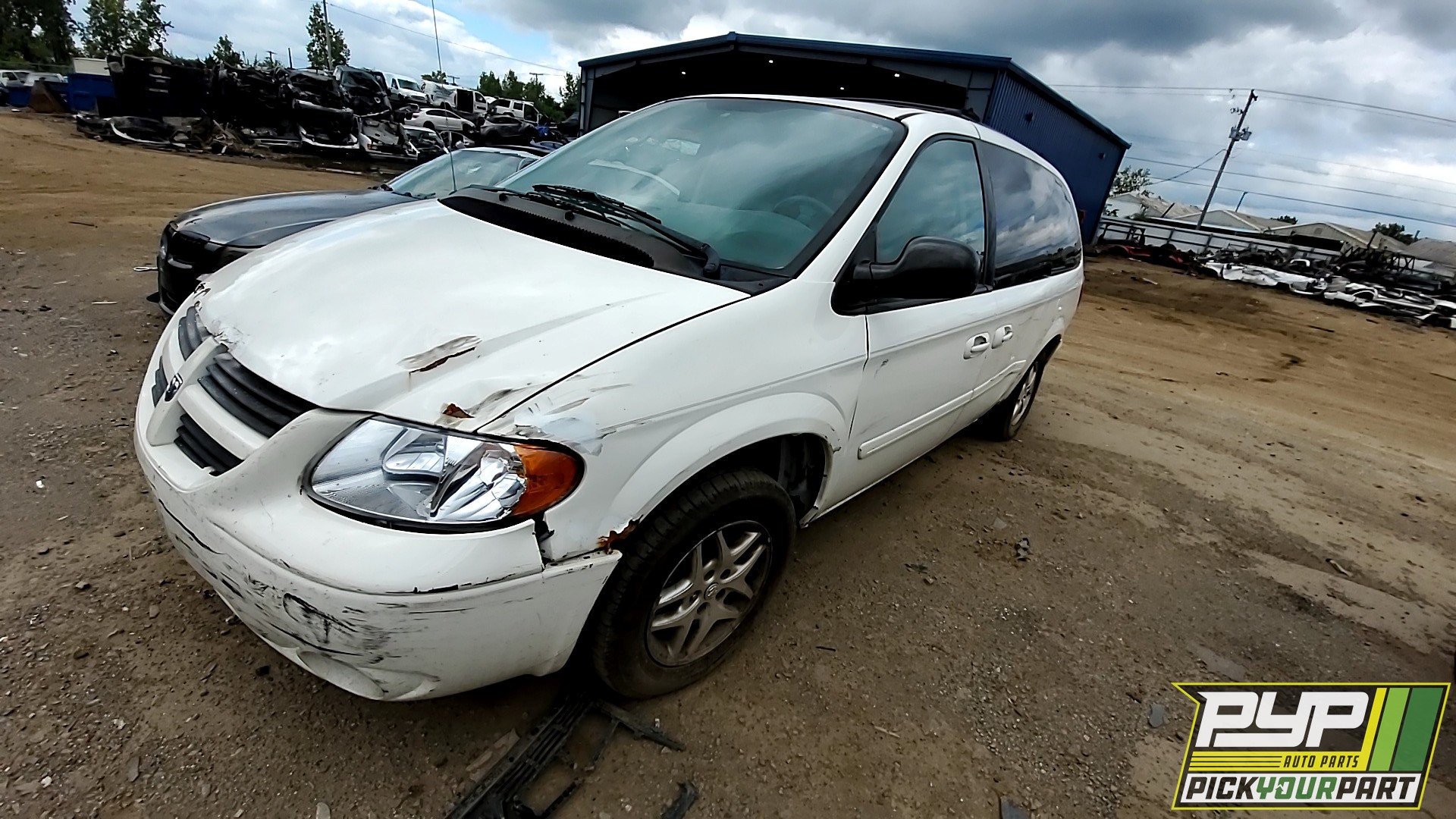 2005 DODGE GRAND CARAVAN available for parts