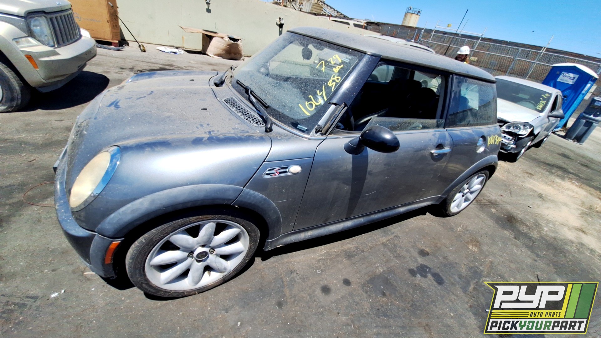2003 MINI COOPER partes disponibles