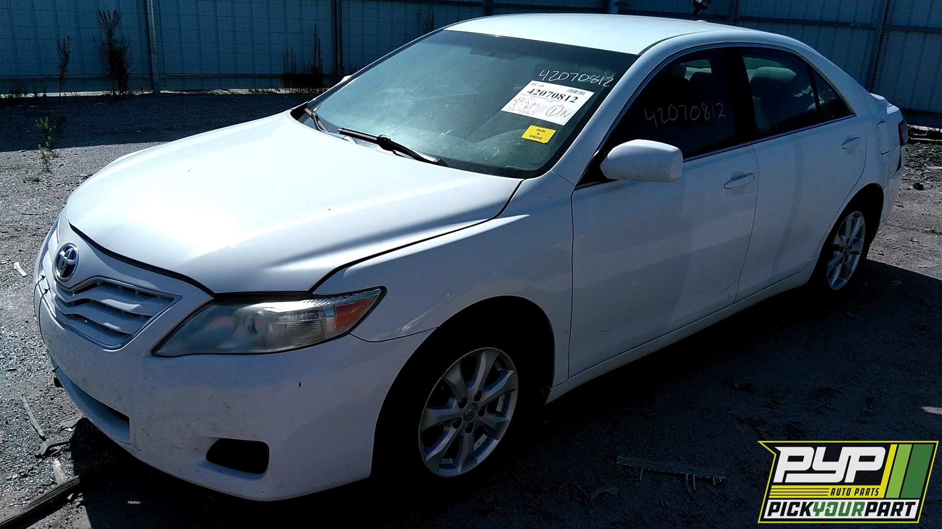 2011 TOYOTA CAMRY available for parts