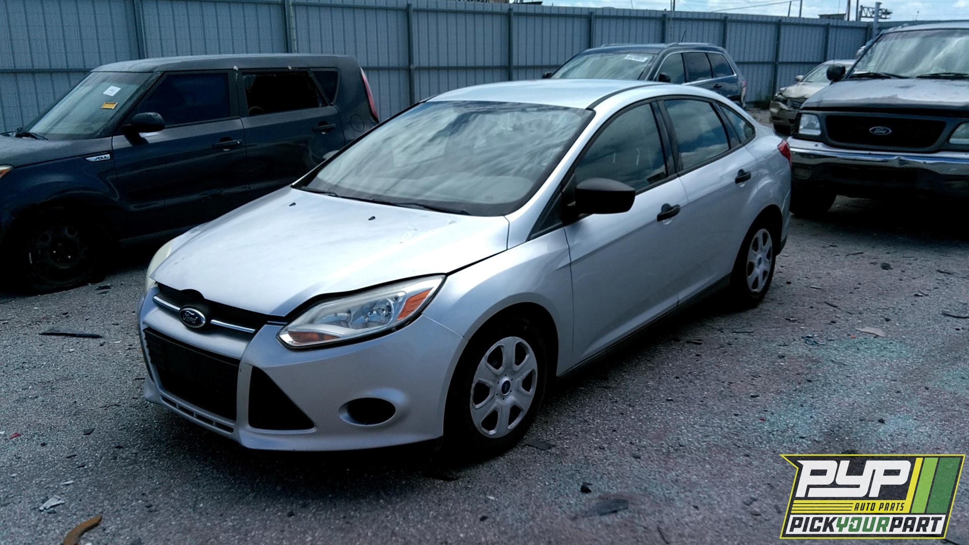 2012 FORD FOCUS partes disponibles