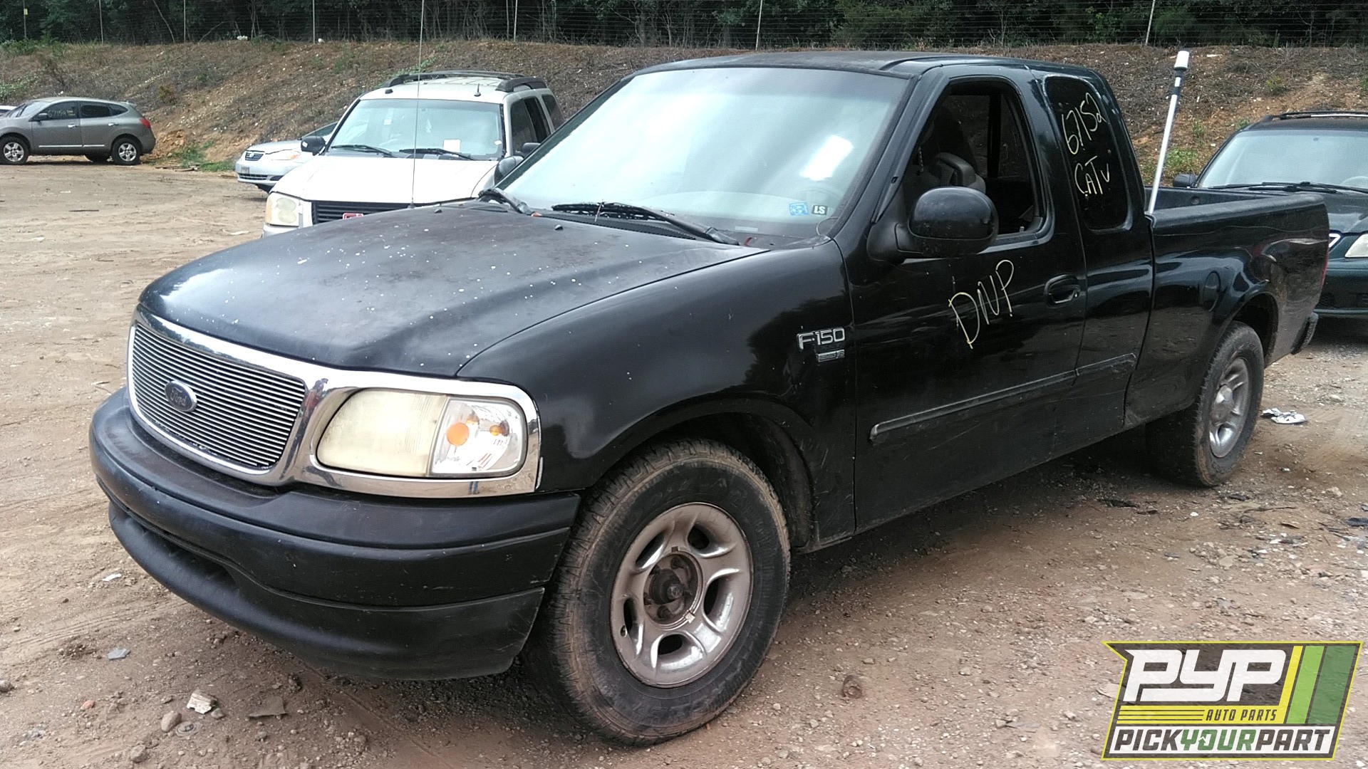 2001 FORD F-150 available for parts