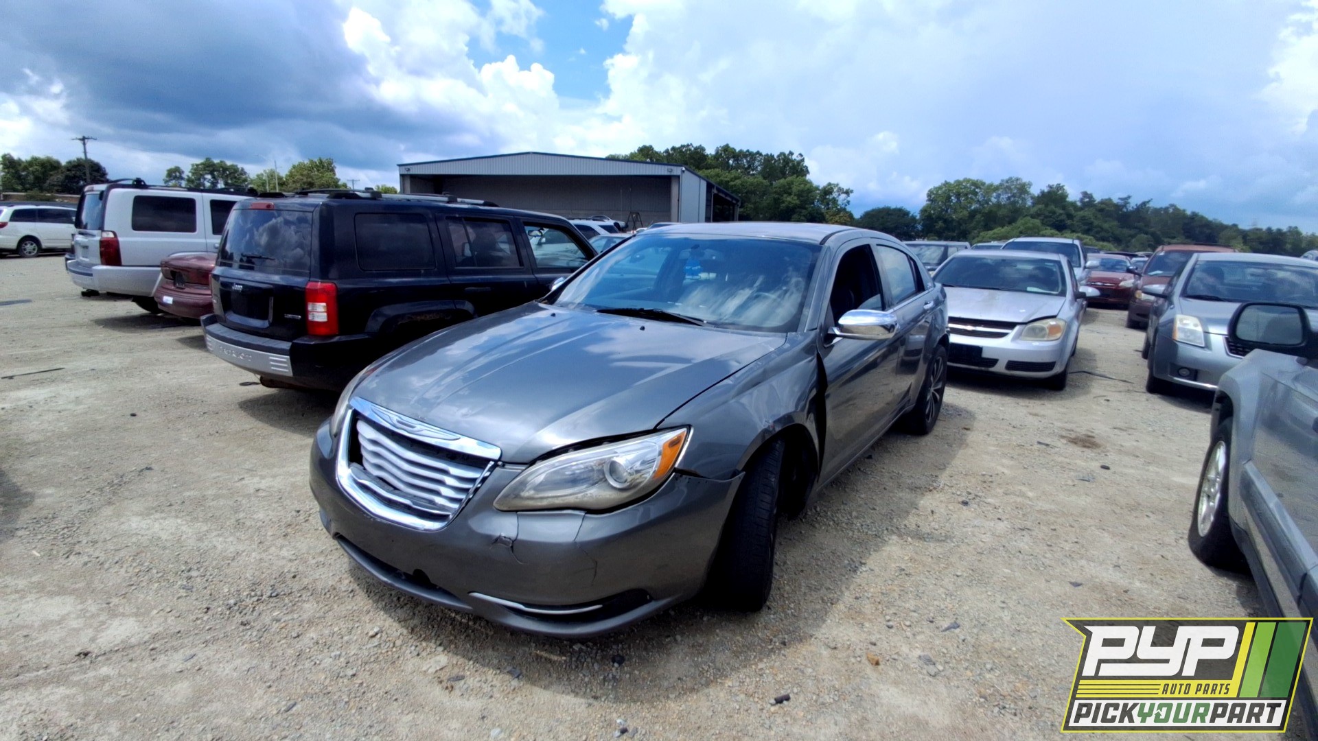 2013 CHRYSLER 200 partes disponibles