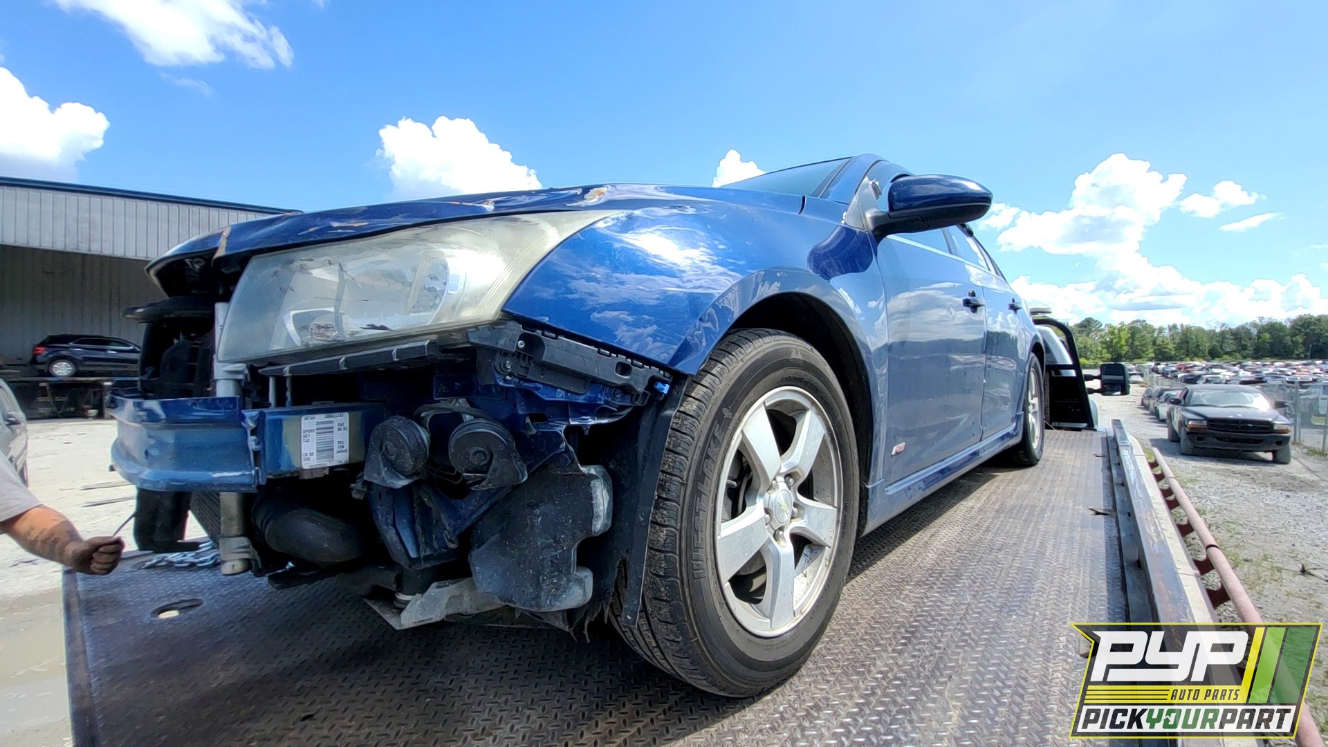 2013 CHEVROLET CRUZE available for parts