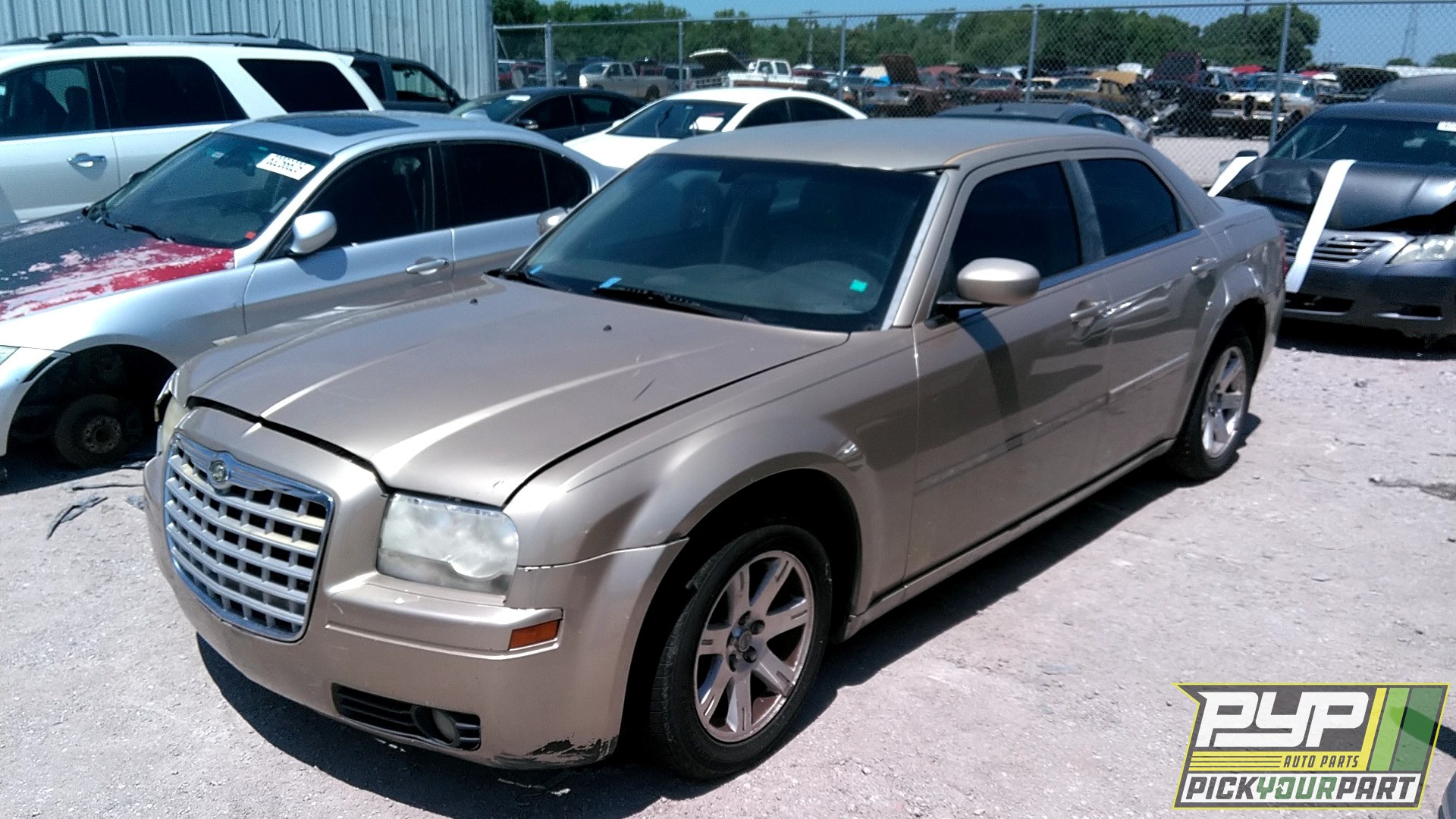 2006 CHRYSLER 300 partes disponibles