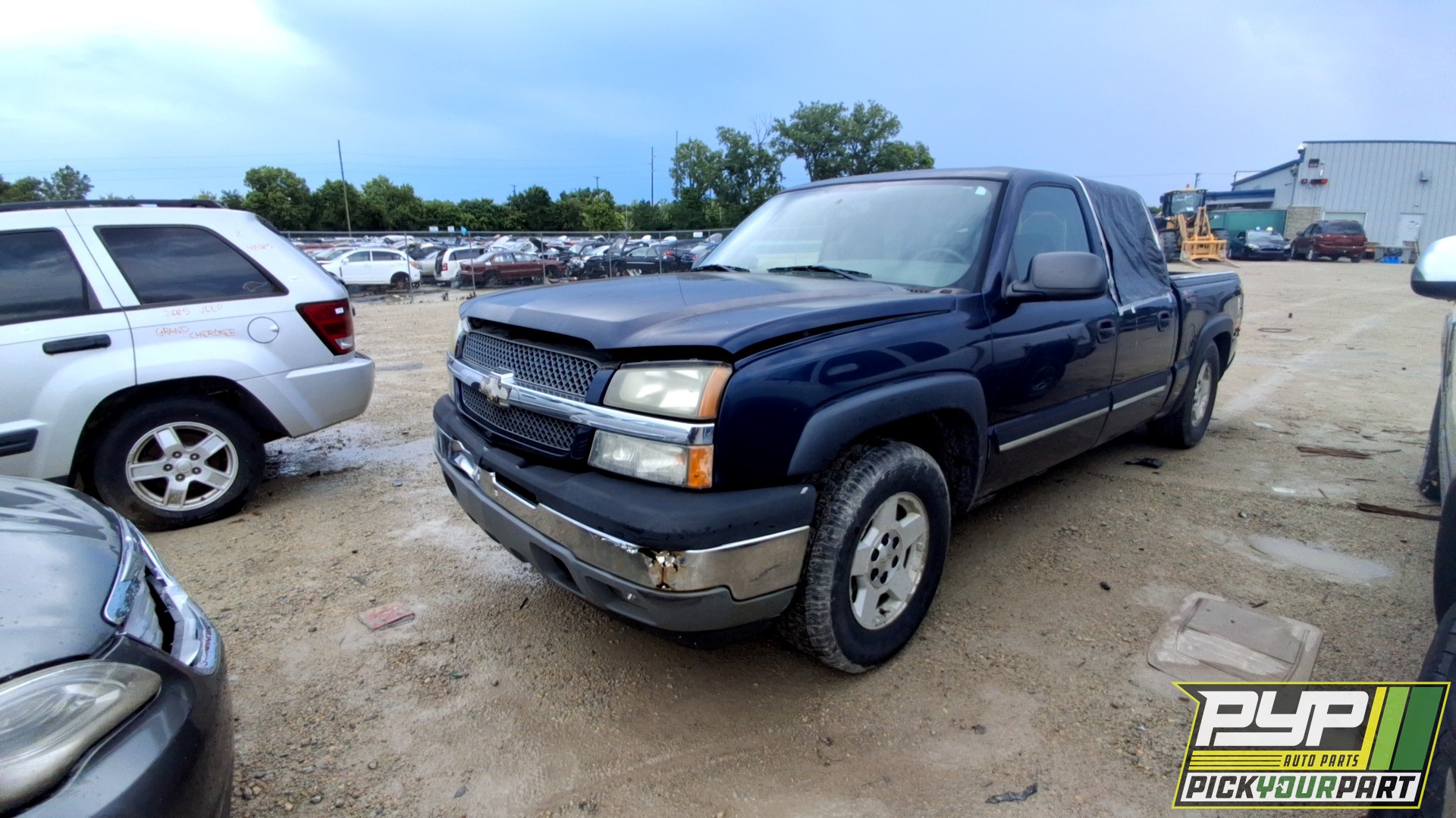 2005 CHEVROLET SILVERADO 1500 available for parts