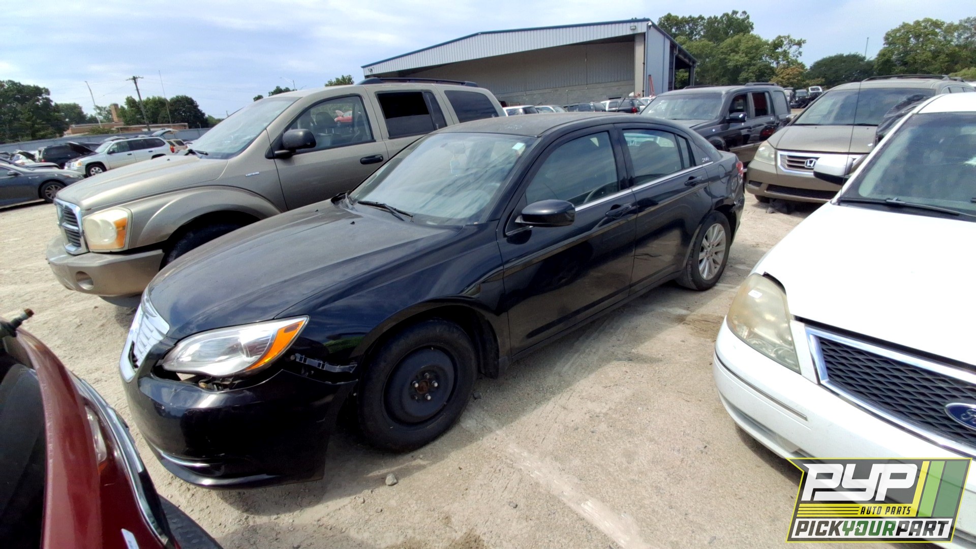 2011 CHRYSLER 200 partes disponibles
