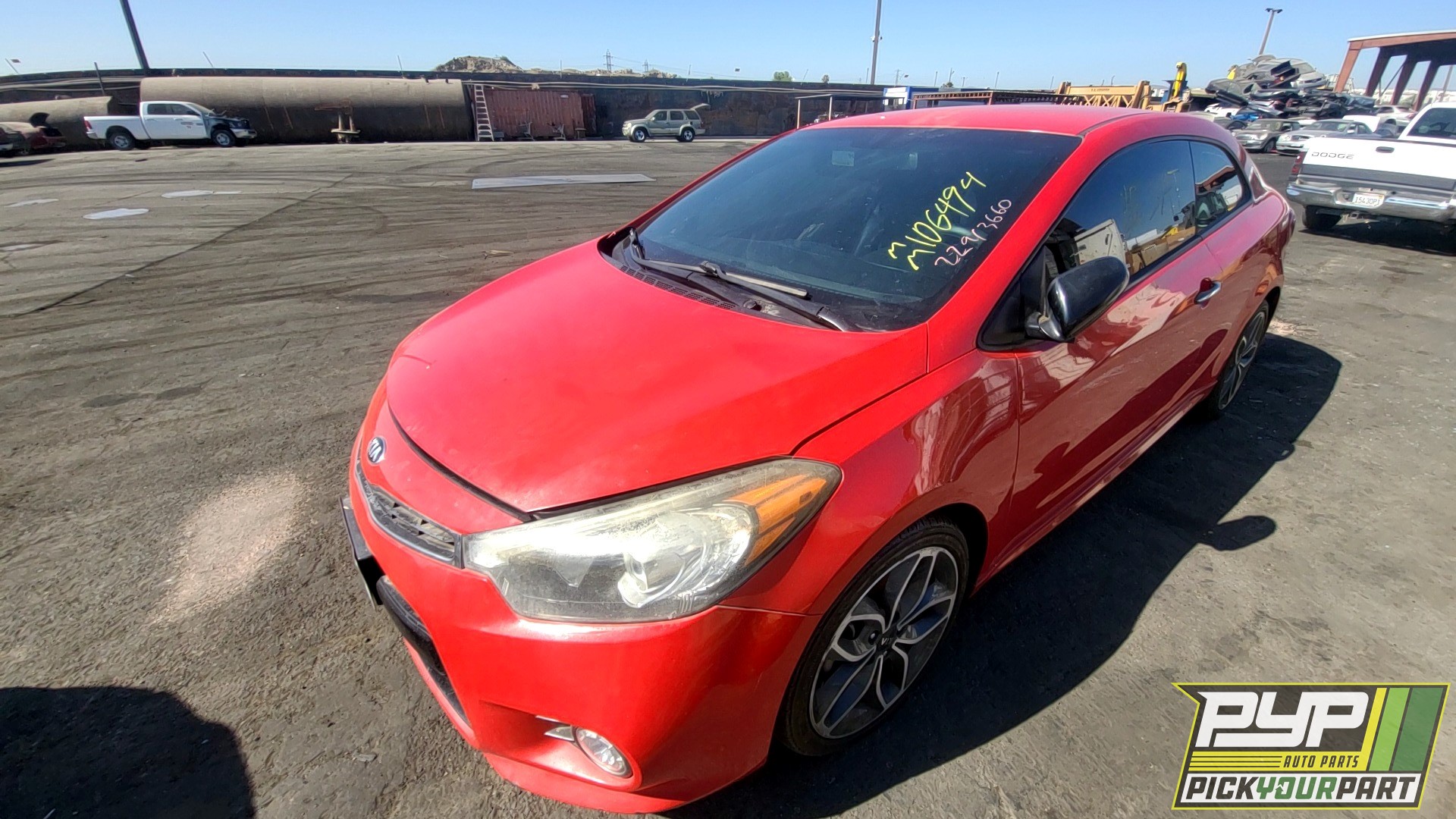 2014 KIA FORTE KOUP available for parts