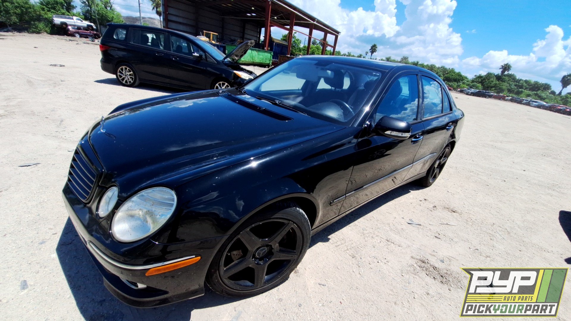 2009 MERCEDES-BENZ E350 available for parts
