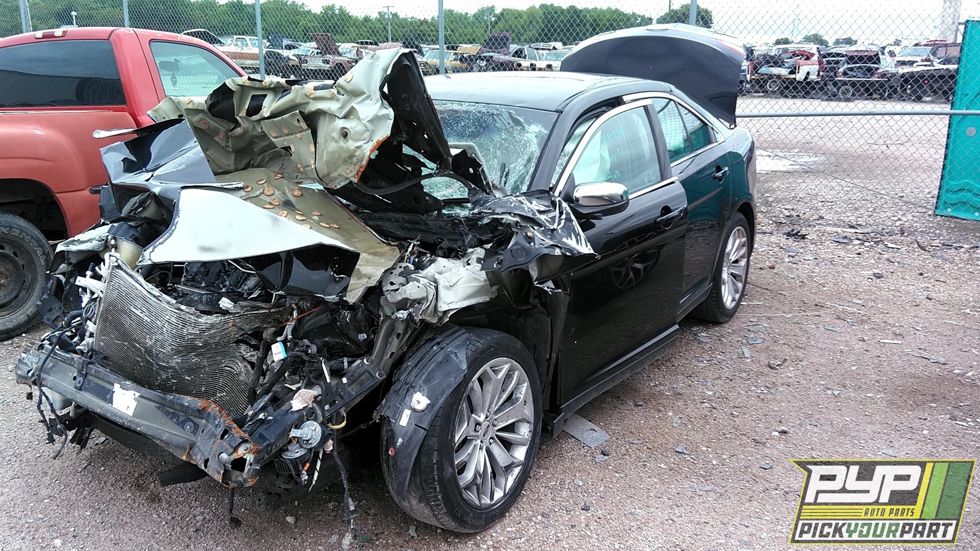 2016 FORD TAURUS partes disponibles