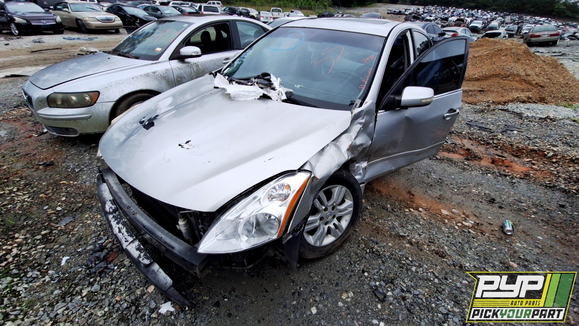 2010 NISSAN ALTIMA available for parts