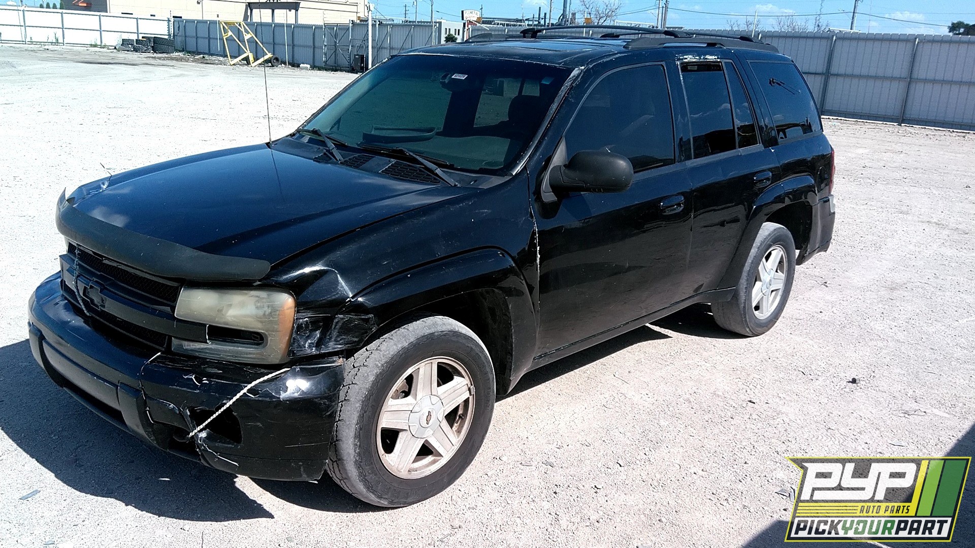 2002 CHEVROLET TRAILBLAZER available for parts