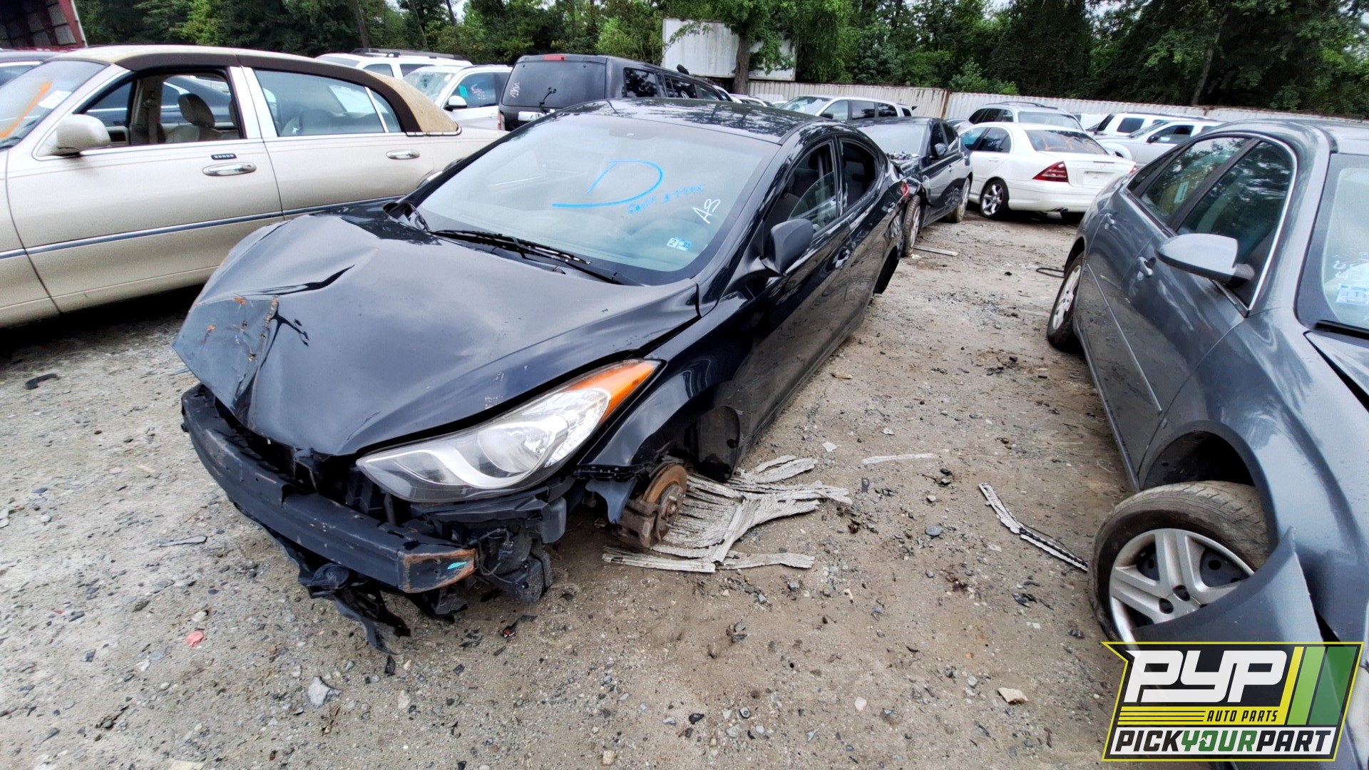2013 HYUNDAI ELANTRA partes disponibles