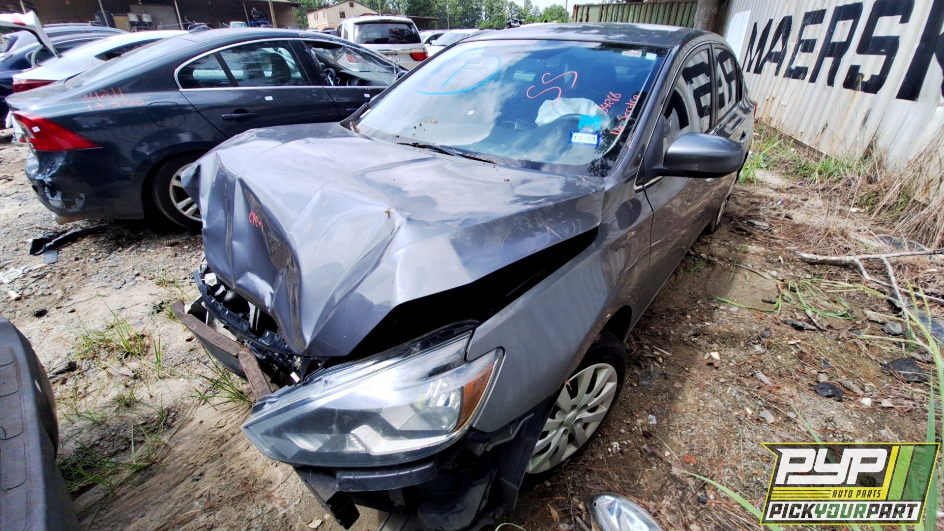 2016 NISSAN SENTRA partes disponibles