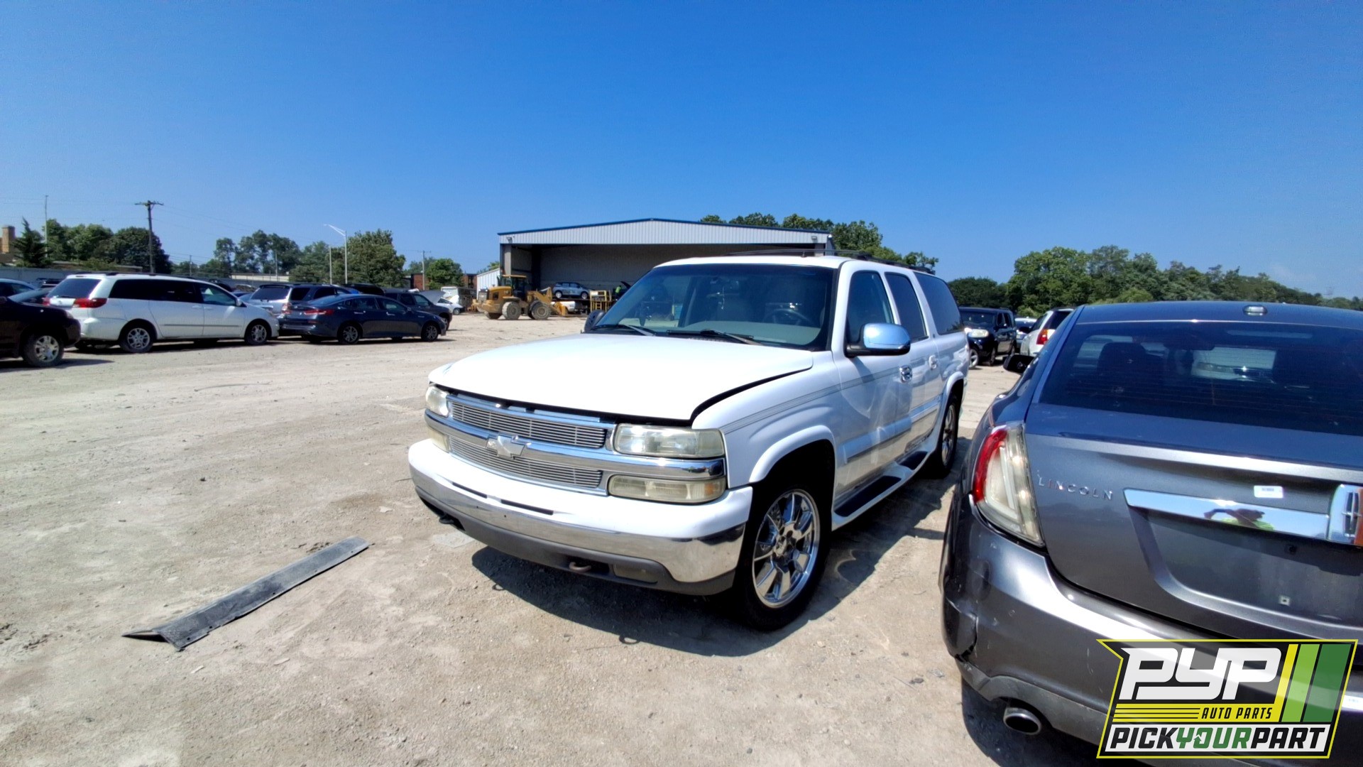 2002 CHEVROLET SUBURBAN 1500 partes disponibles