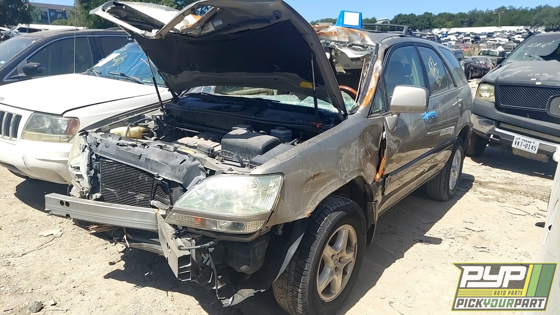 2002 LEXUS RX300 available for parts