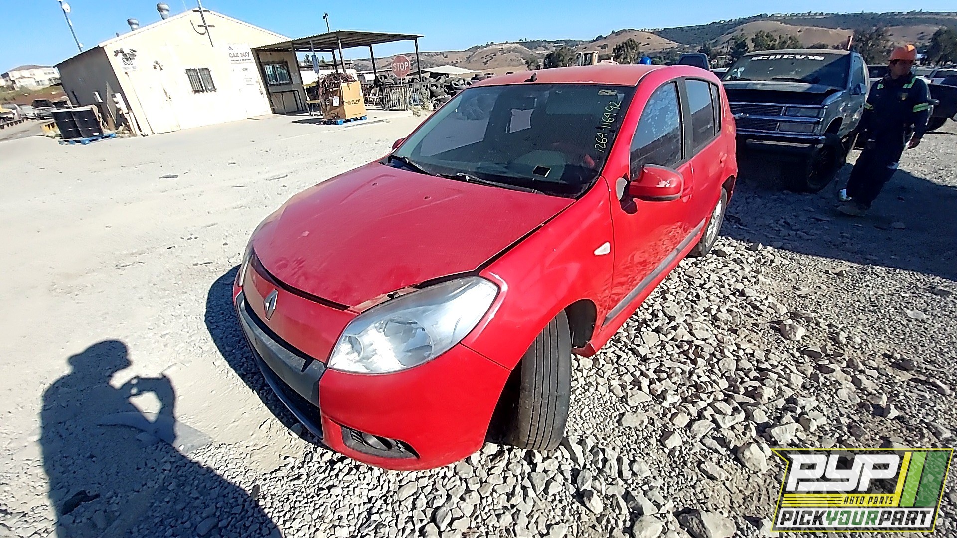 2012 RENAULT SANDERO available for parts