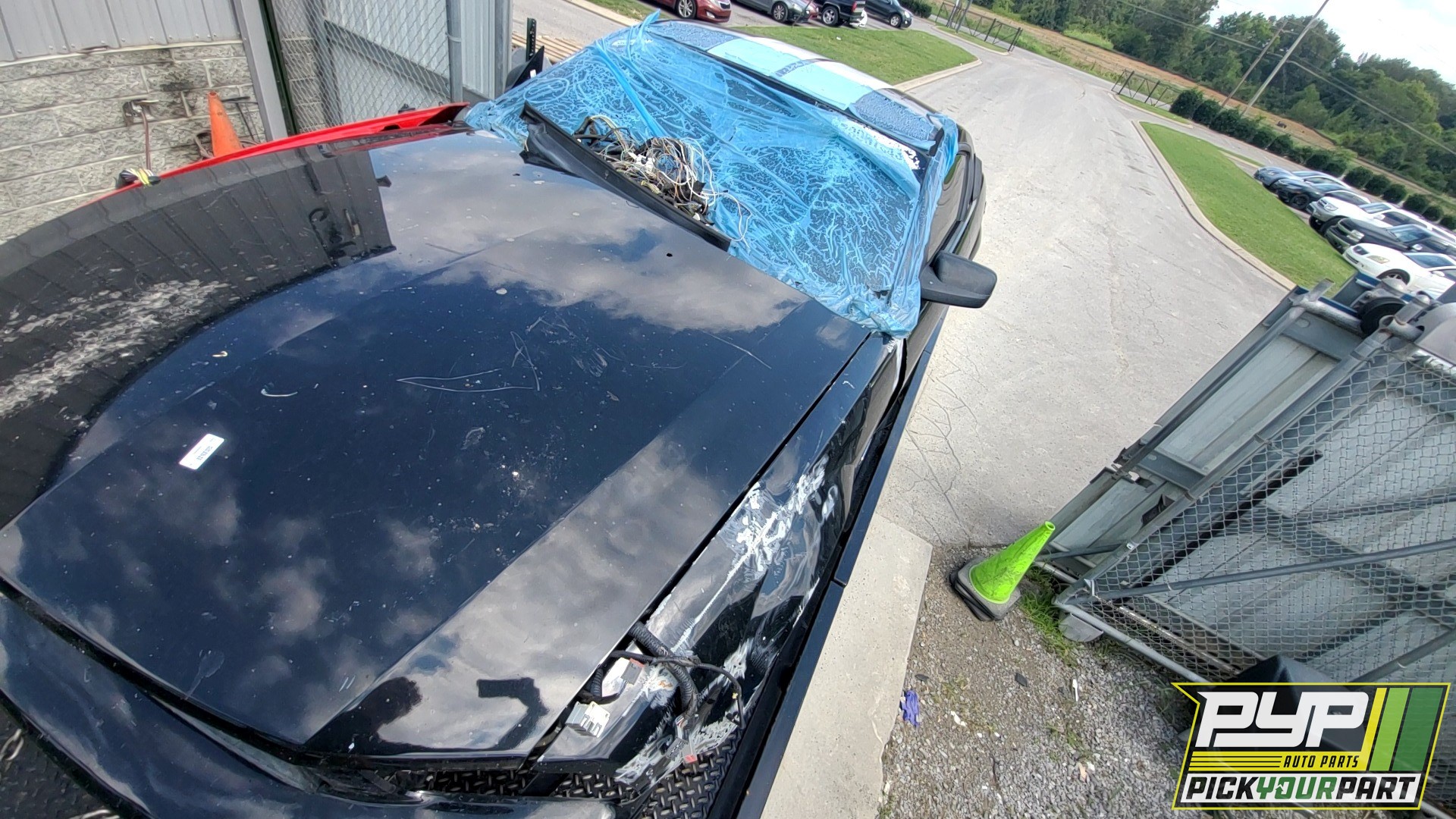 2007 FORD MUSTANG available for parts