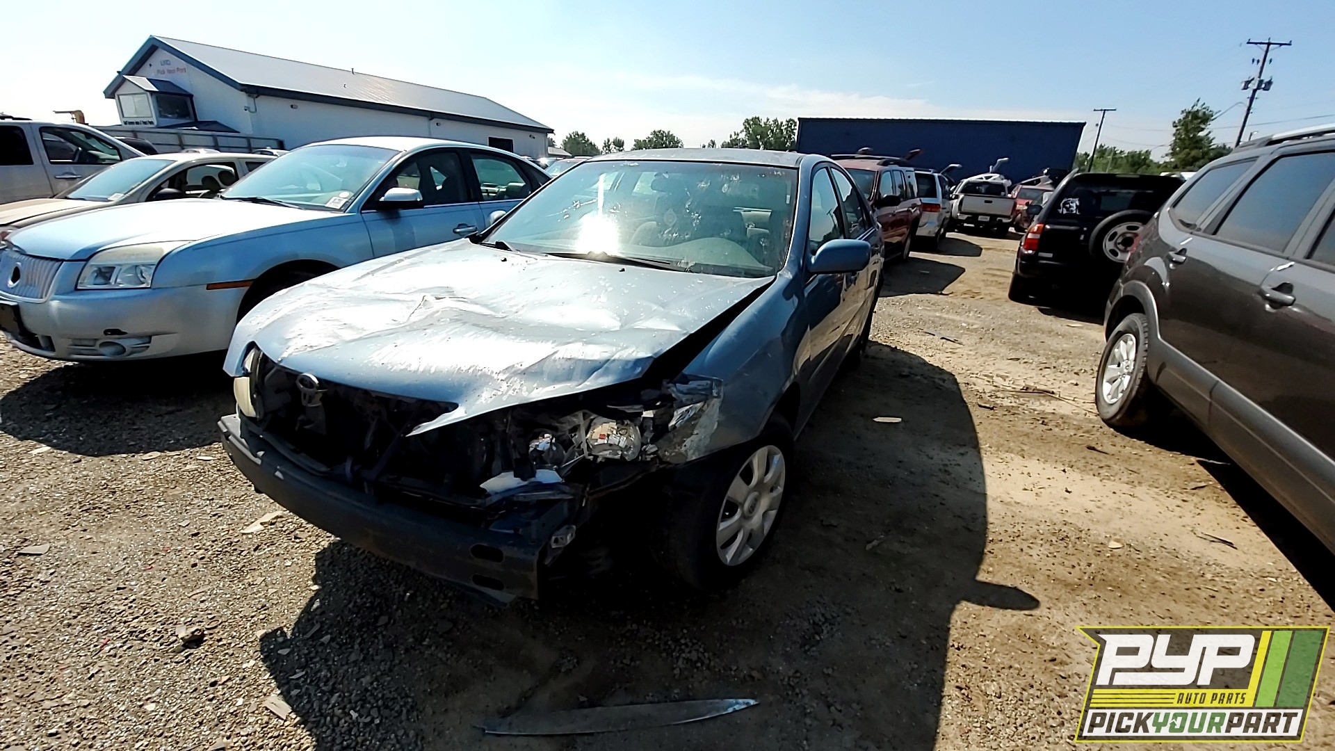 2002 TOYOTA CAMRY available for parts