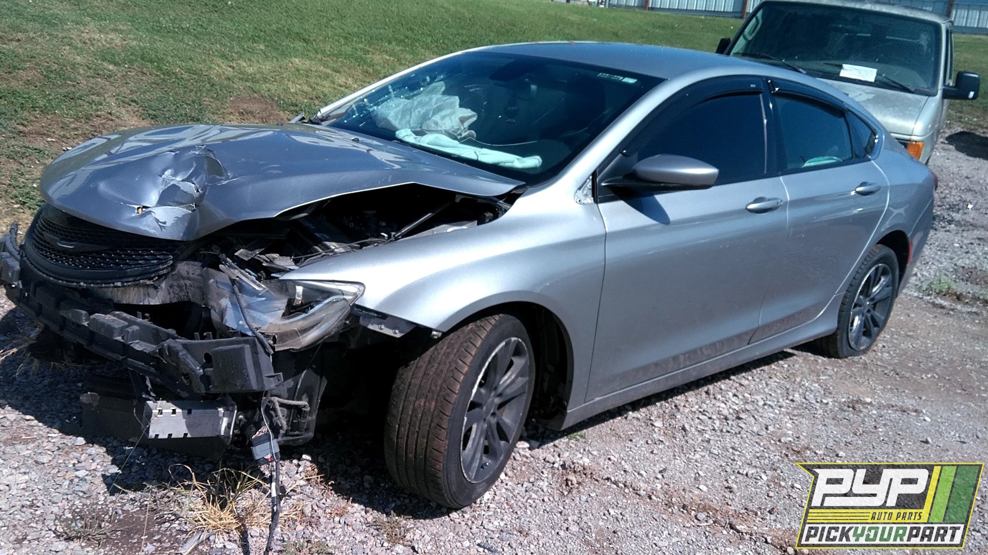 2015 CHRYSLER 200 partes disponibles