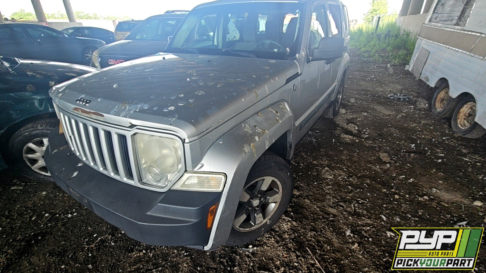 2008 JEEP LIBERTY available for parts