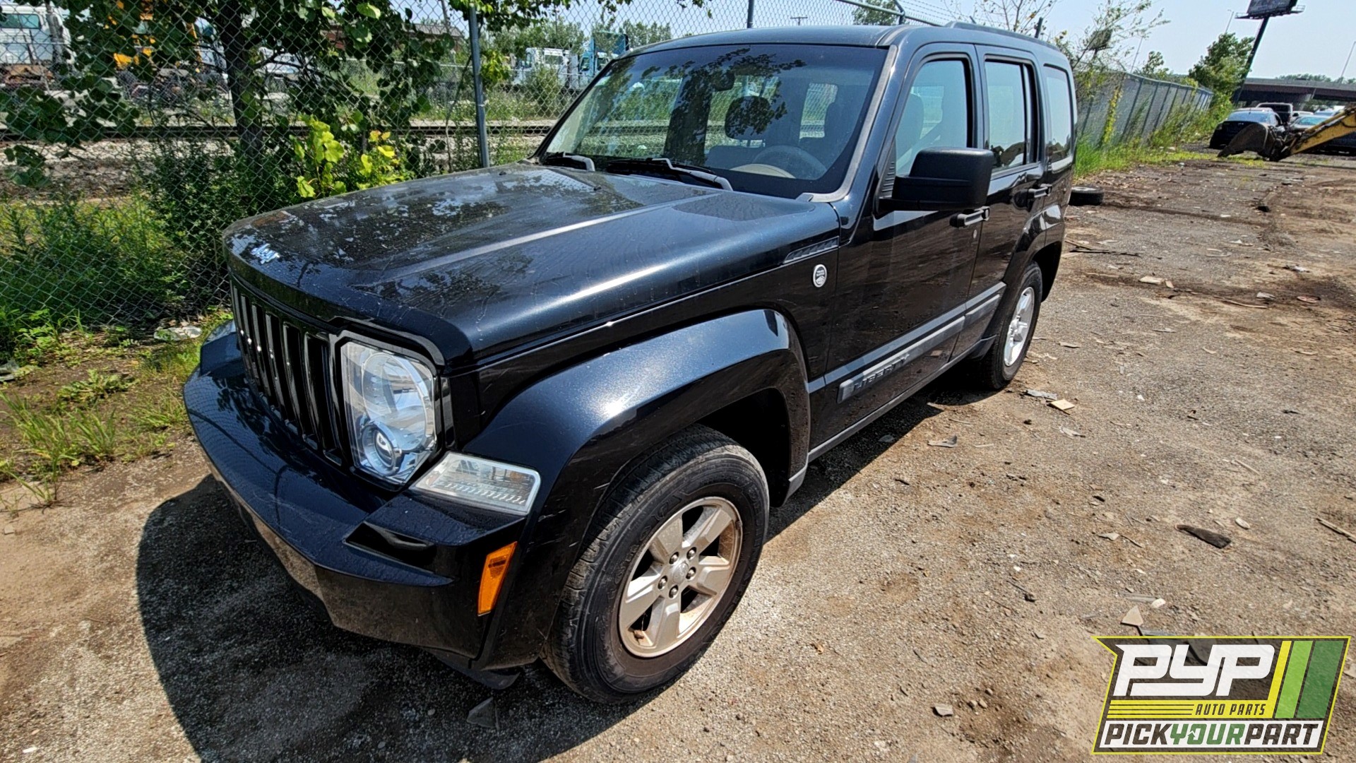 2012 JEEP LIBERTY available for parts