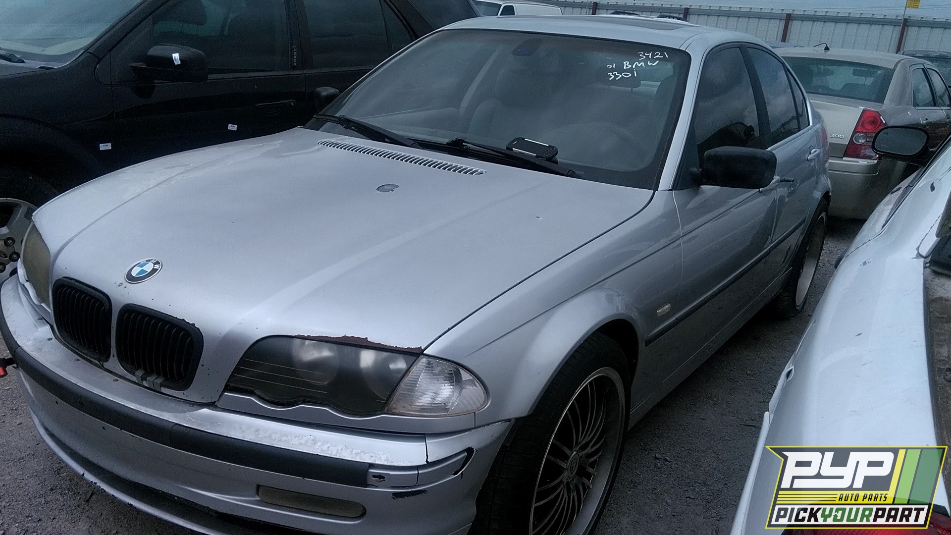 2001 BMW 330I partes disponibles