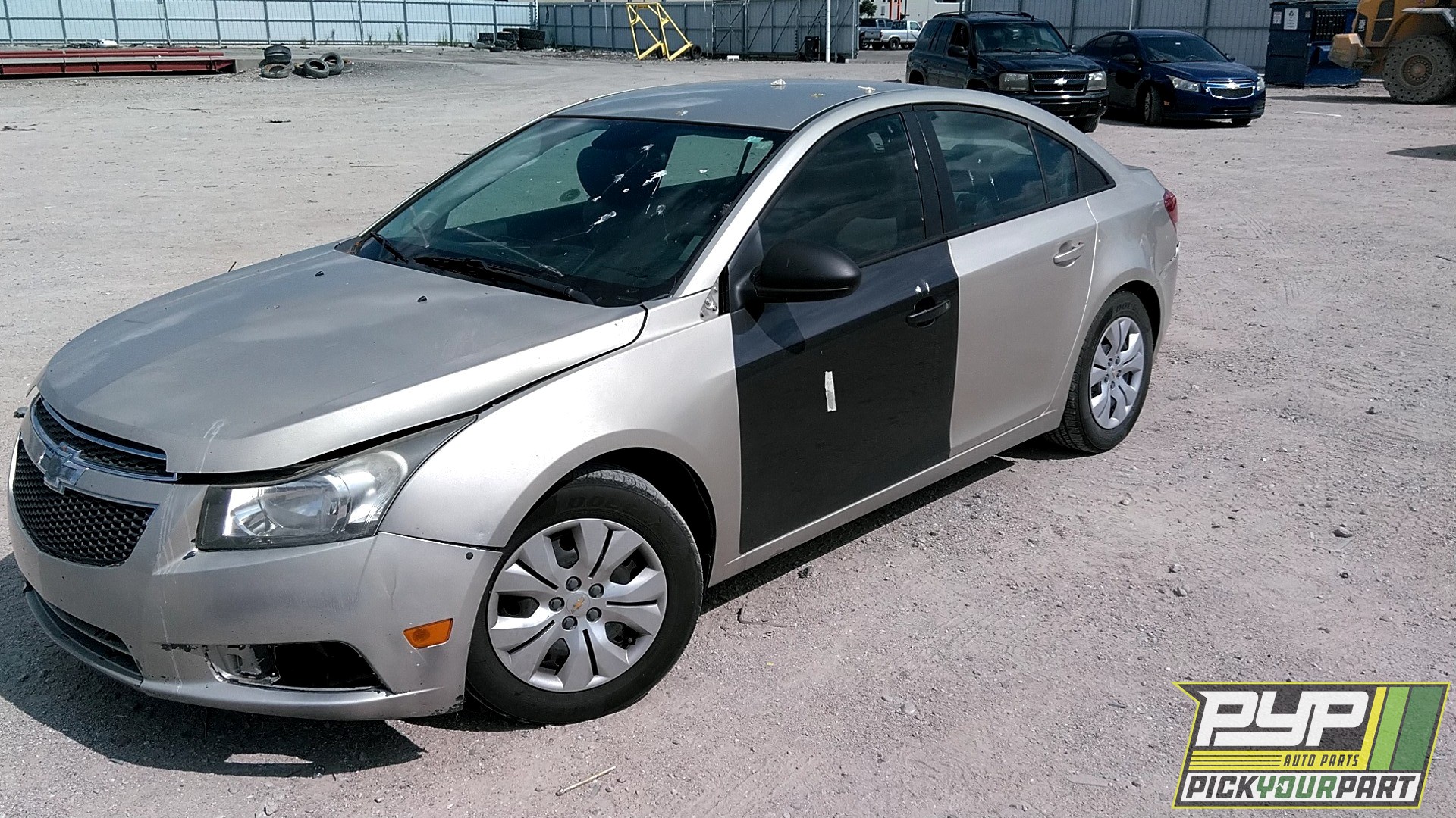 2013 CHEVROLET CRUZE available for parts