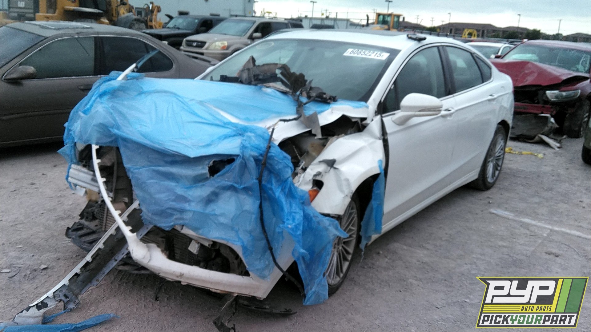 2014 FORD FUSION available for parts