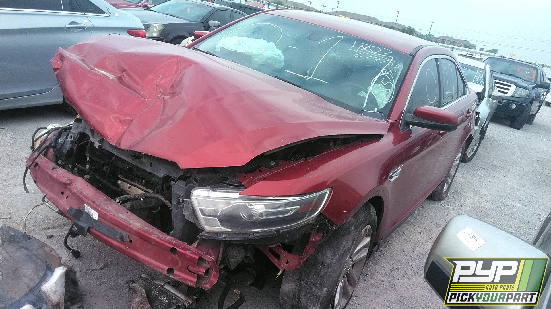 2015 FORD TAURUS available for parts